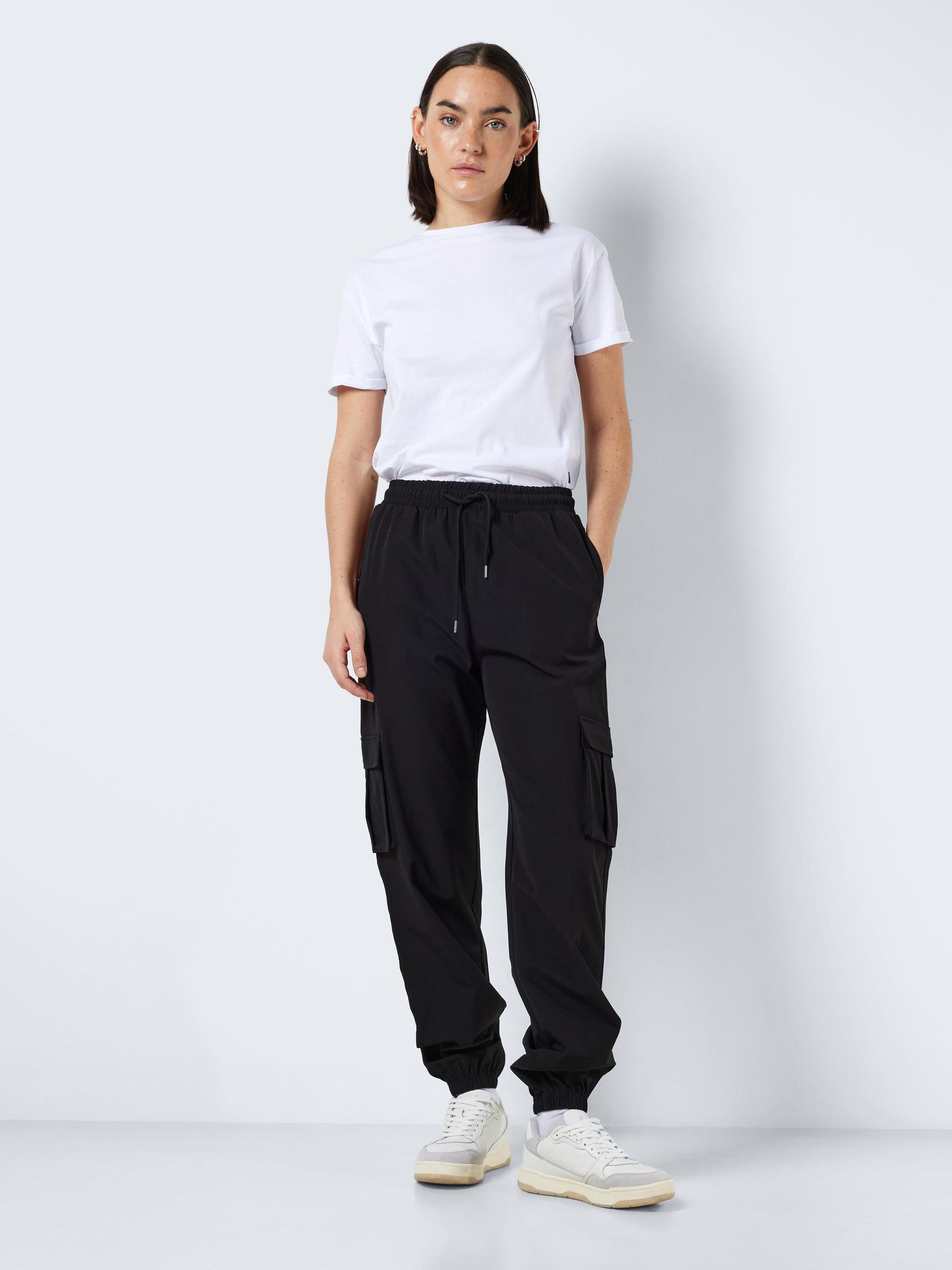 NOISY-MAY_Noos2023_4294183_27026174_4.jpg Cargo Pants NMKIRBY