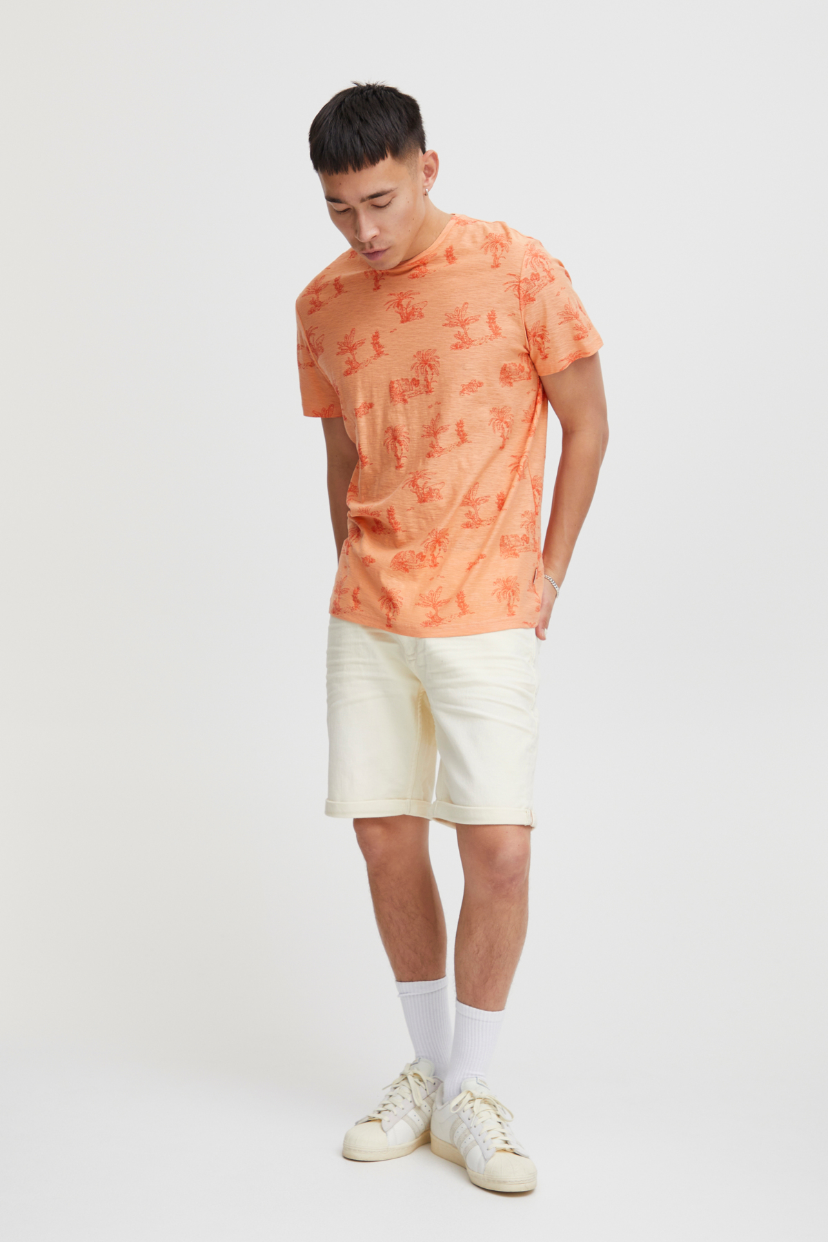Meliertes T-Shirt mit Palmen Print TEE Meliertes T-Shirt mit Palmen Print TEE