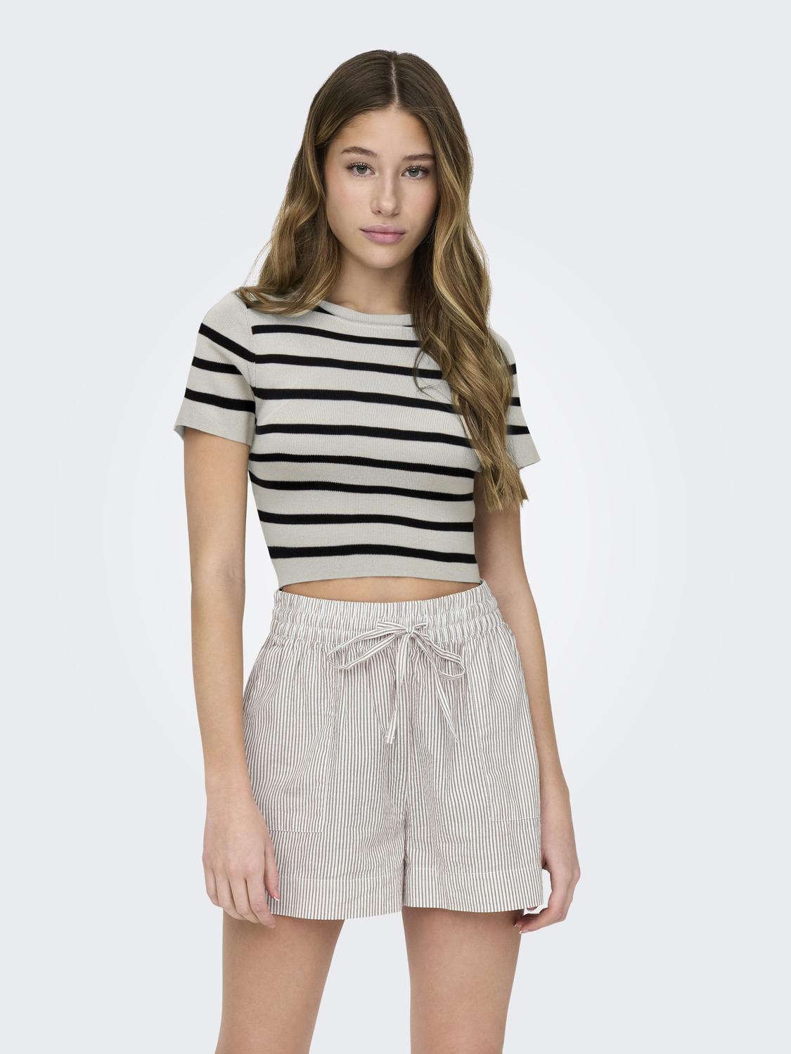 JDY_All-year_4299641_15294790_3.jpg Kurzarm Crop Top JDYCIRKELINE