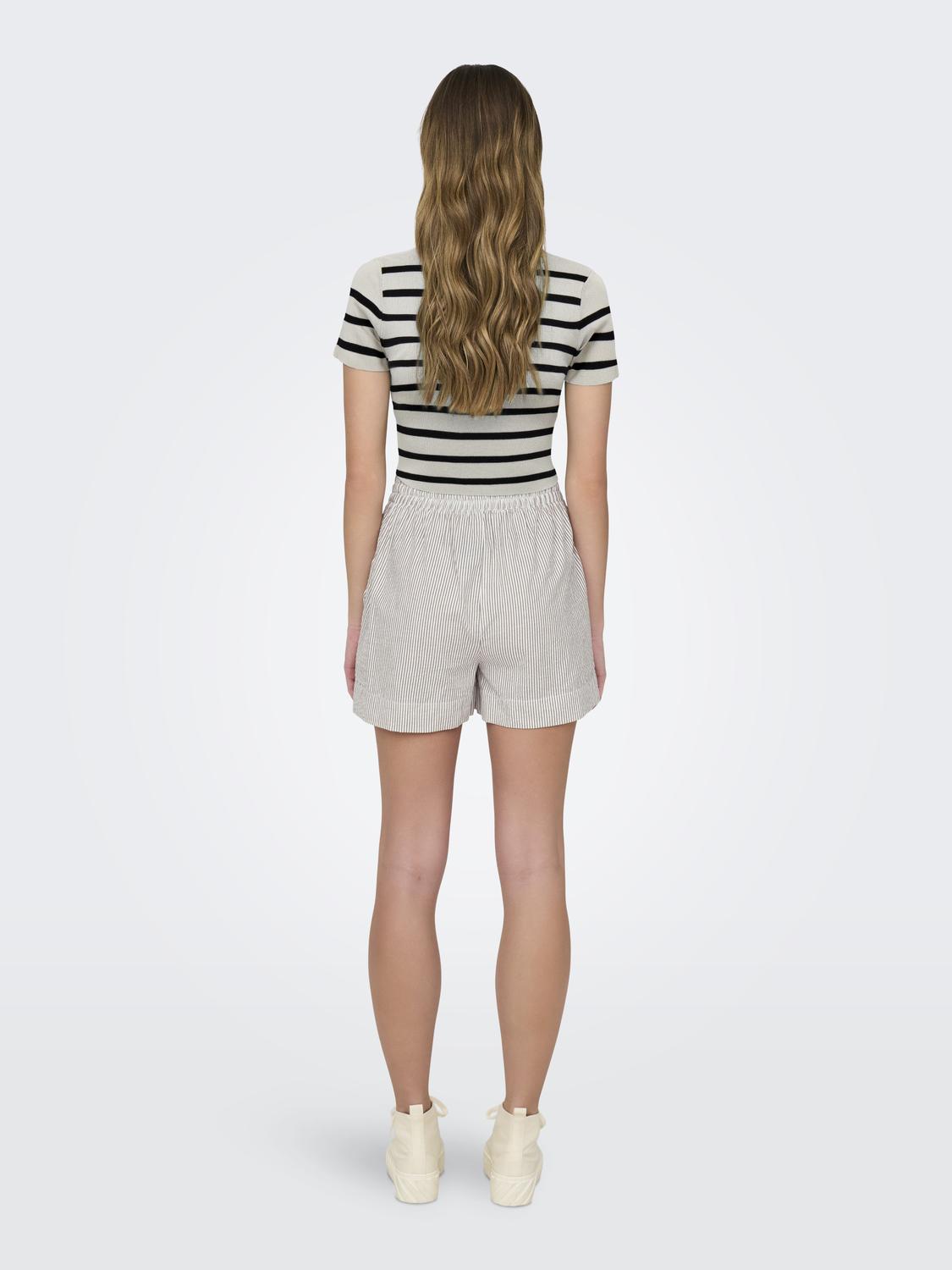 JDY_All-year_4299641_15294790_4.jpg Kurzarm Crop Top JDYCIRKELINE