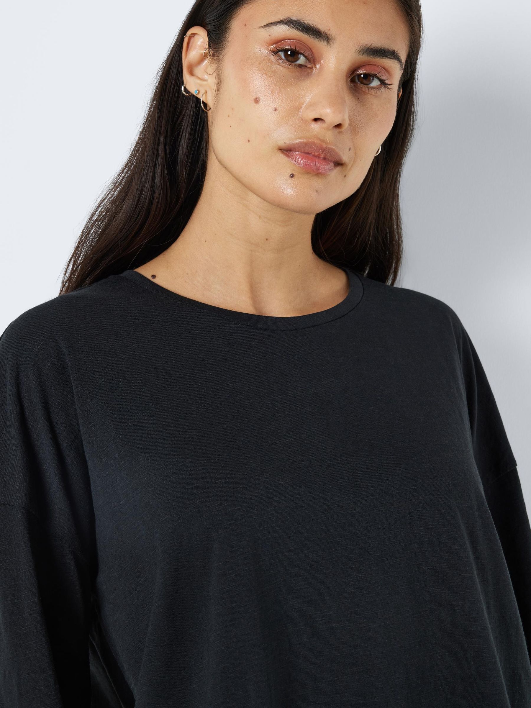 NOISY-MAY_All-year_4274050_27026082_2.jpg Langarm Basic Shirt NMMATHILDE