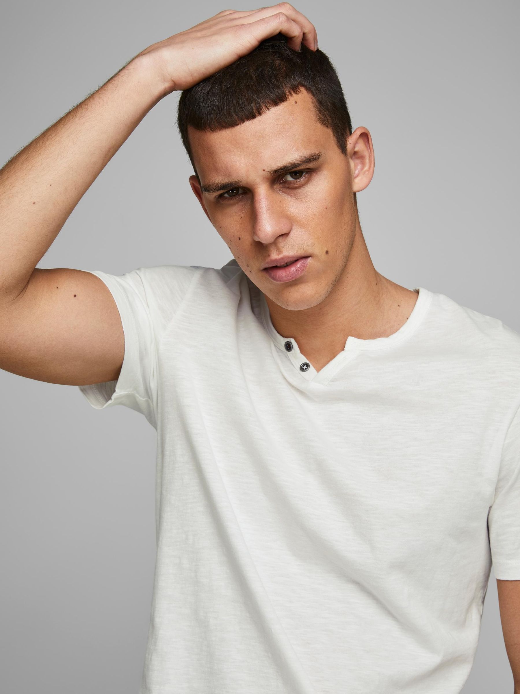 JACK&JONES_Noos2023_3219126_12164972_8.jpg Basic V-Neck T-Shirt JJESPLIT