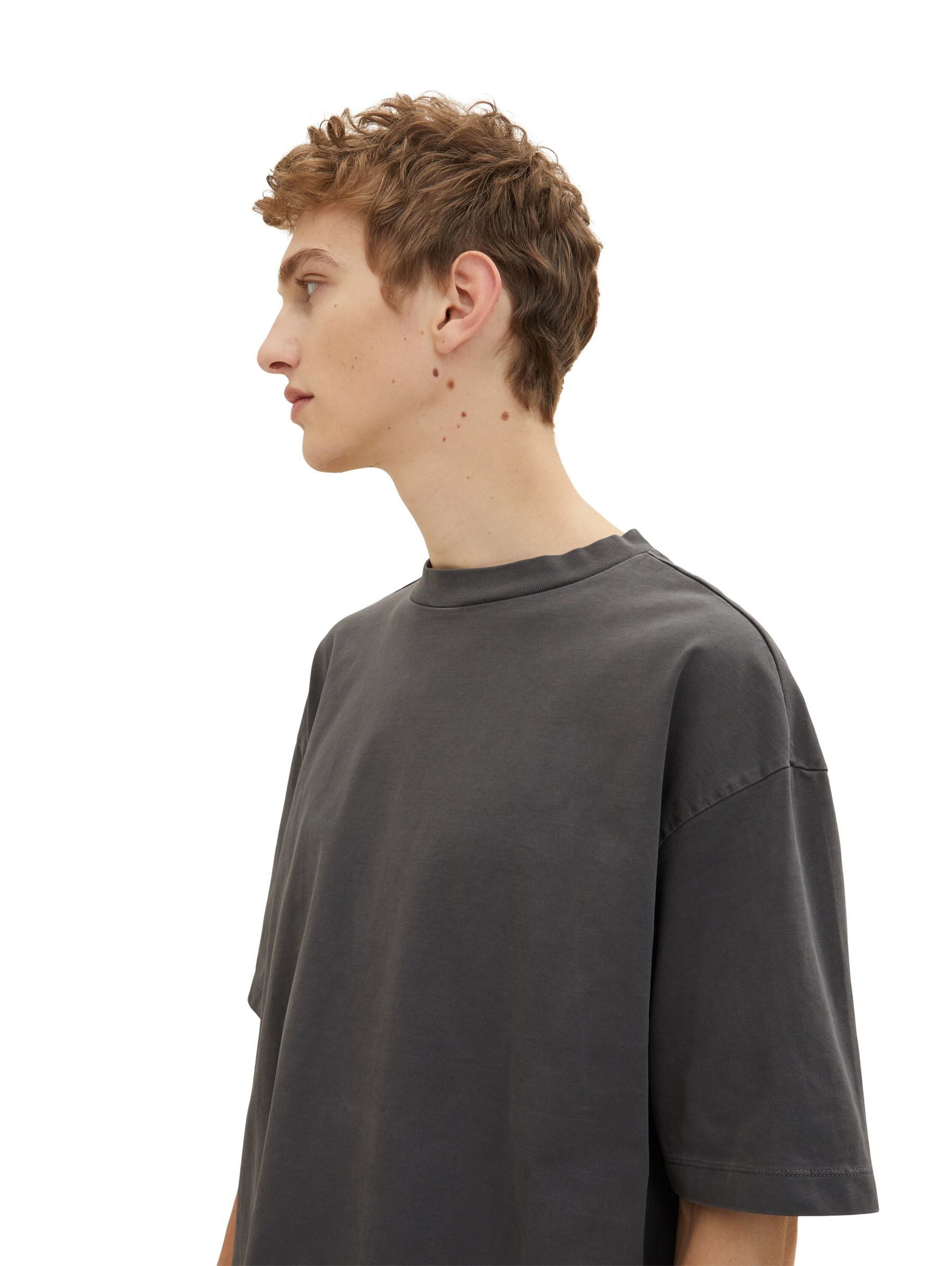 Denim-Tom-Ta_306_29999_1035923_6.jpg Dropped Shoulder Shirt Basic Rundhals OVERSIZED