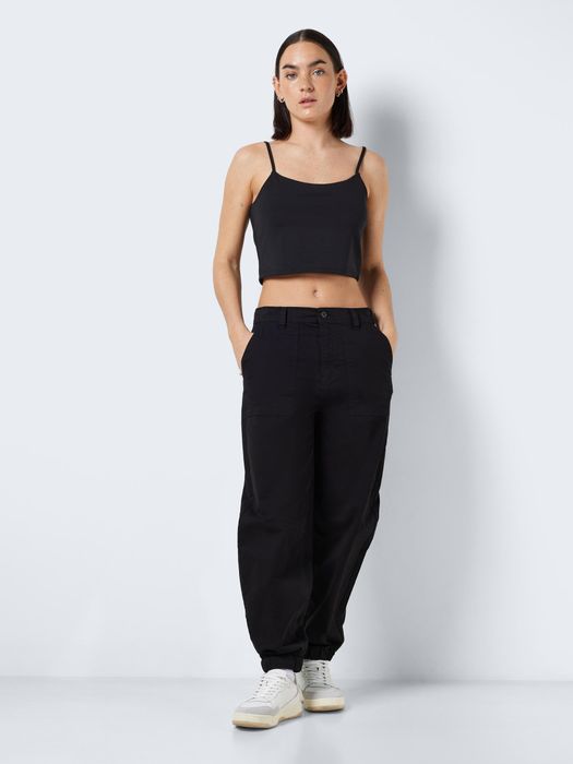 Noisy May NOISY MAY Einfarbiges Crop Top mit Spaghettiträgern NMTERESA – Schwarz, Bild 3