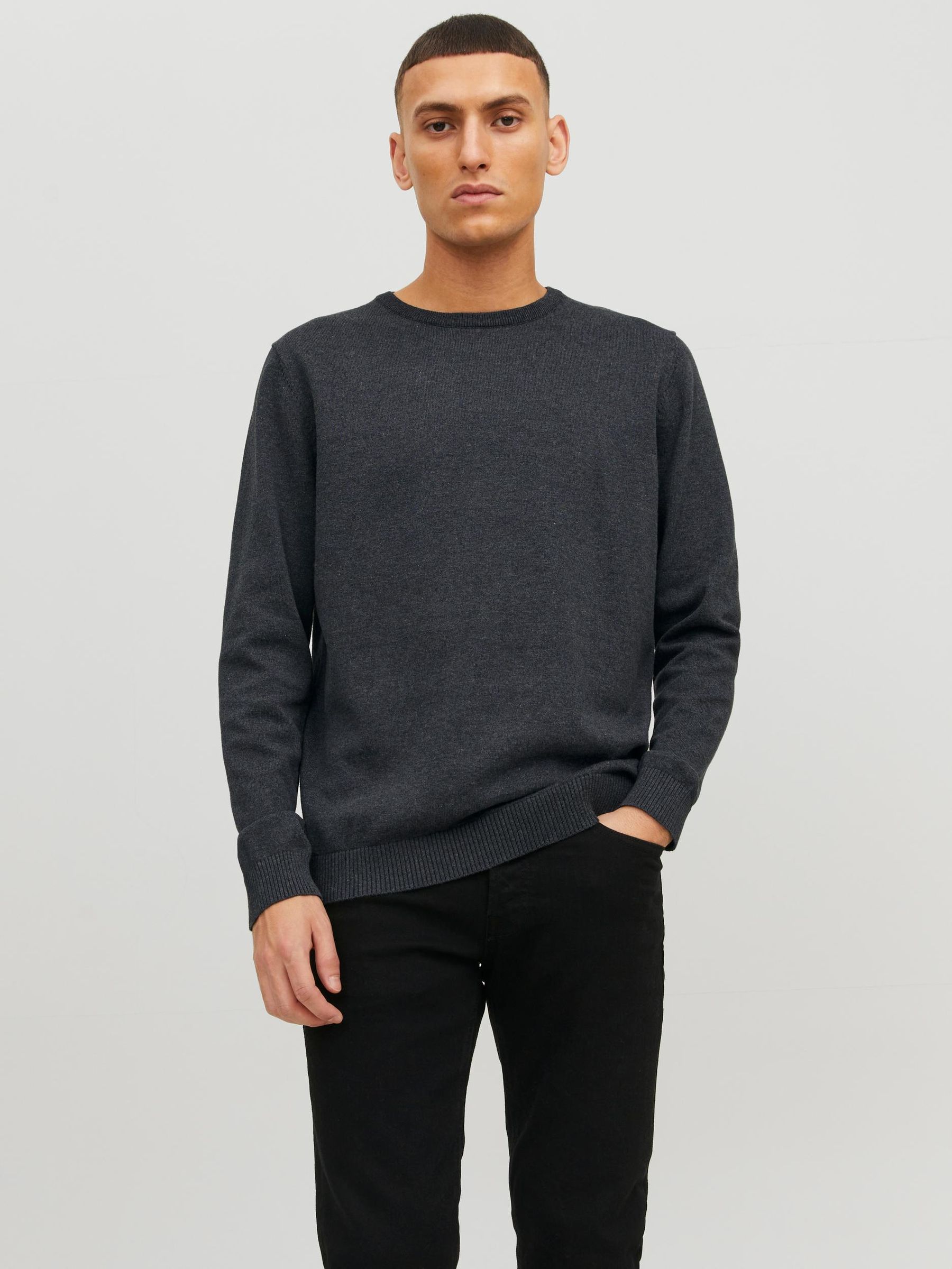 JACK&JONES_Noos2023_2813489_12137190_4.jpg Strickpullover JJEBASIC