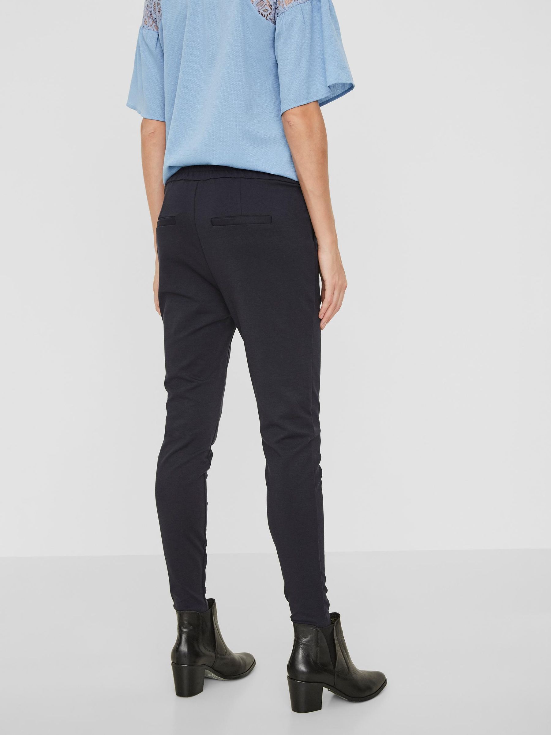 VERO-MODA_Noos2023_2773056_10197909_4.jpg Elegante Stoffhose Stretch Business Pants VMEVA