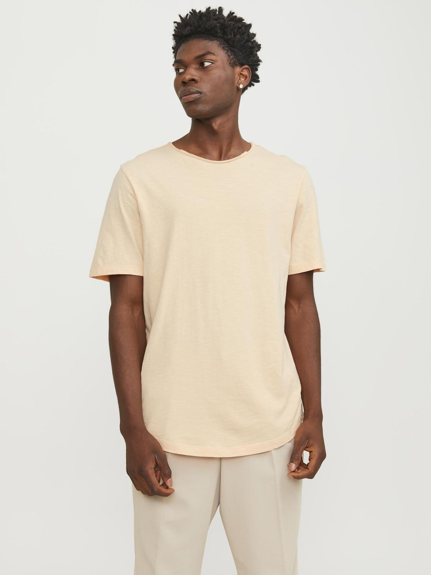 JACK&JONES_NOOS2021_apricot-ice_12182498_2.jpg Basic T-Shirt JJEBASHER