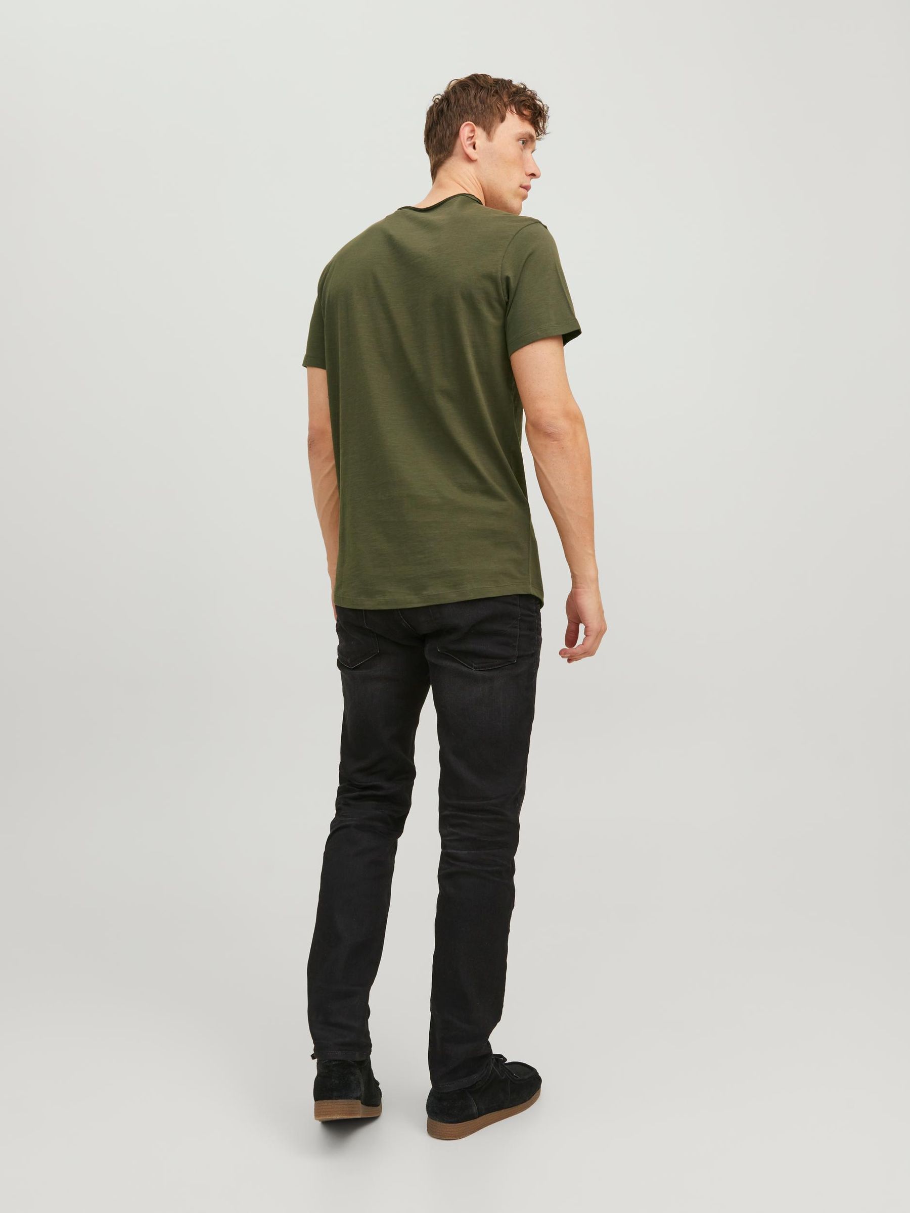 JACK&JONES_Noos2023_3609305_12182498_7.jpg Basic T-Shirt JJEBASHER