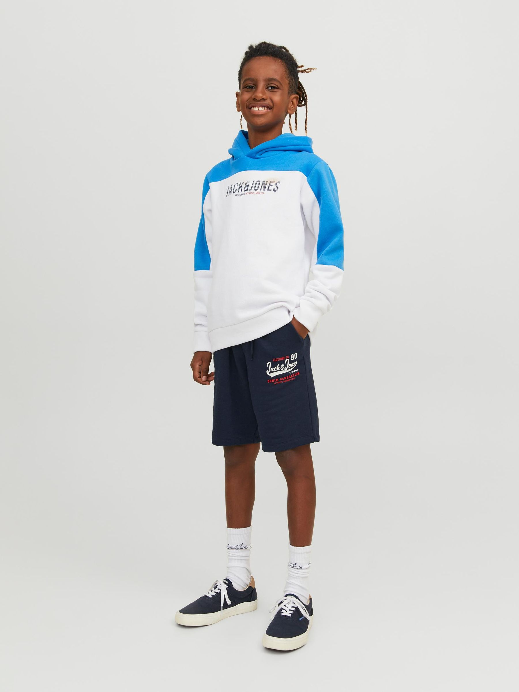 JACK&JONES_Springsummer_4091780_12224517_7.jpg Sweat Shorts JPSTLOGO