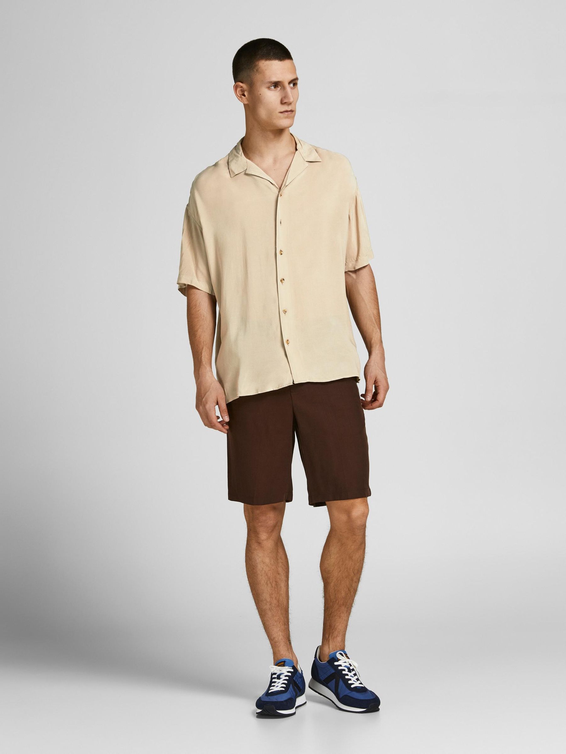 JACK&JONES_Springsummer_4170647_12231077_4.jpg Kurzarm Hemd JWHTROPIC