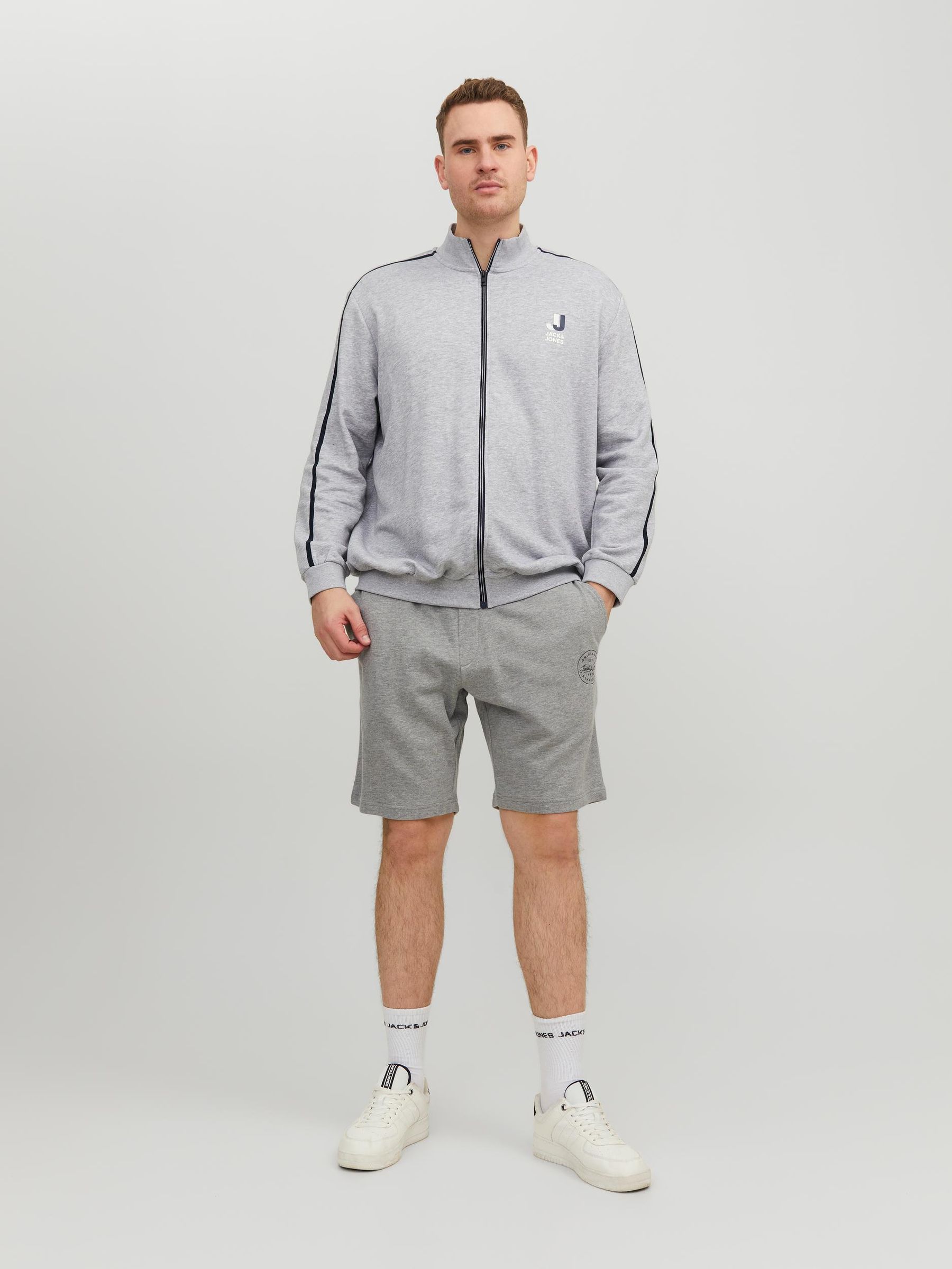 JACK&JONES_Noos2023_4158209_12229945_7.jpg Sweat Shorts JPSTSHARK