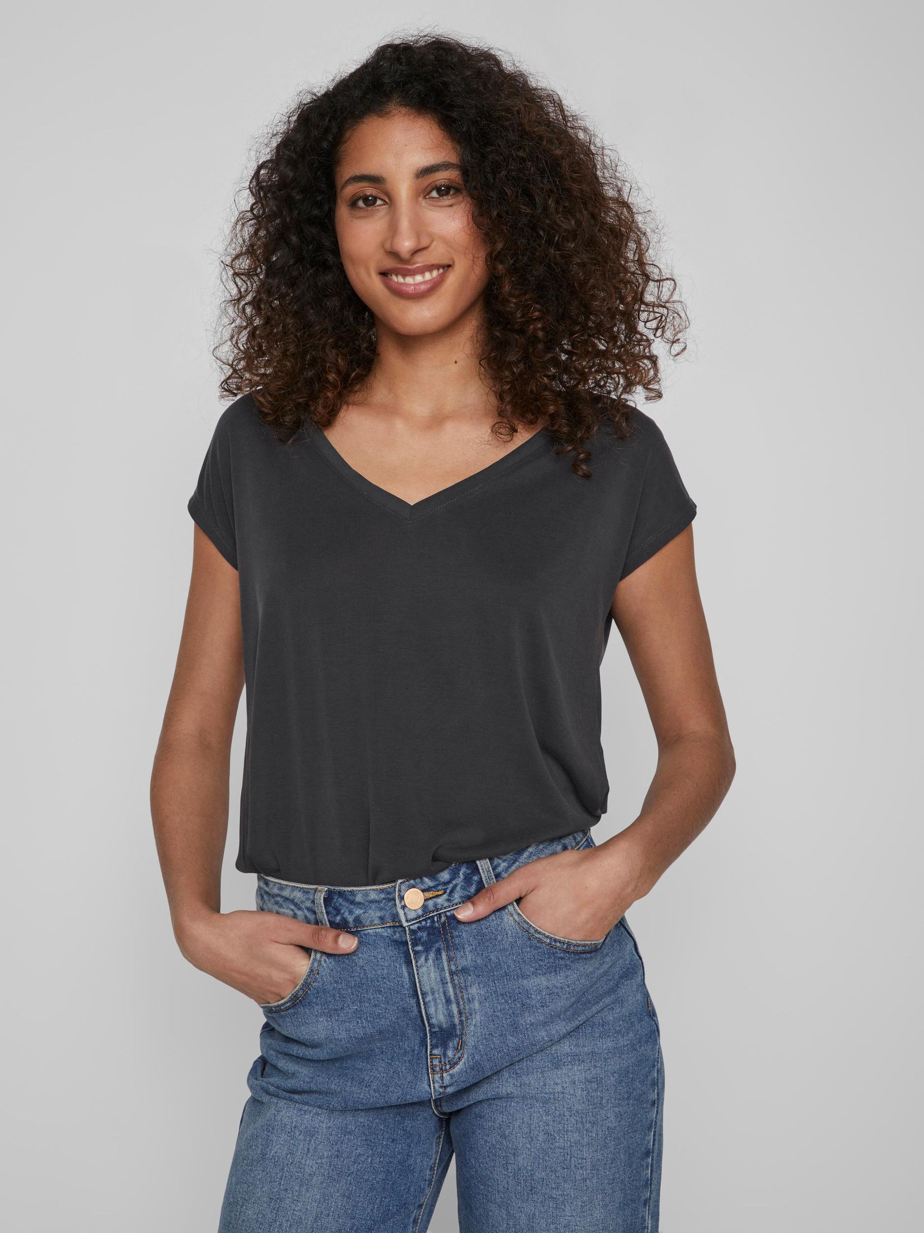 VILA_Noos2023_3954203_14074847_5.jpg Basic T-Shirt VIMODALA