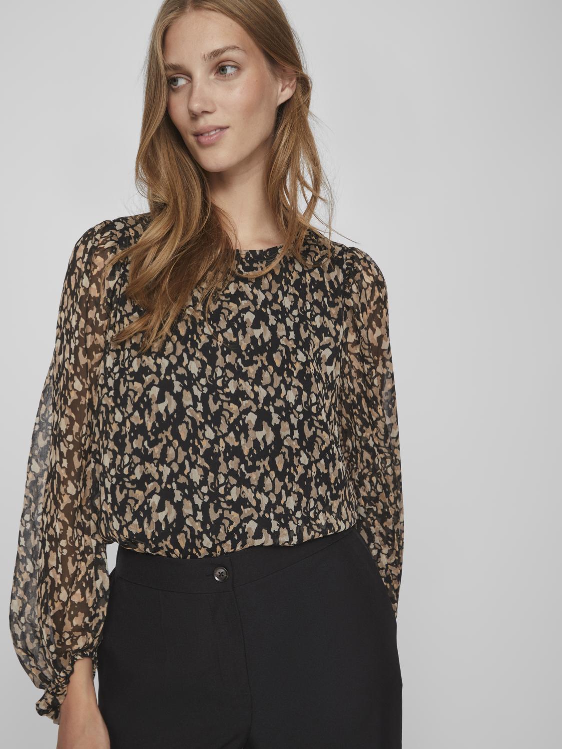 VILA_FallWinter2024_4357653_14084606_4.jpg Bluse VIFALIA
