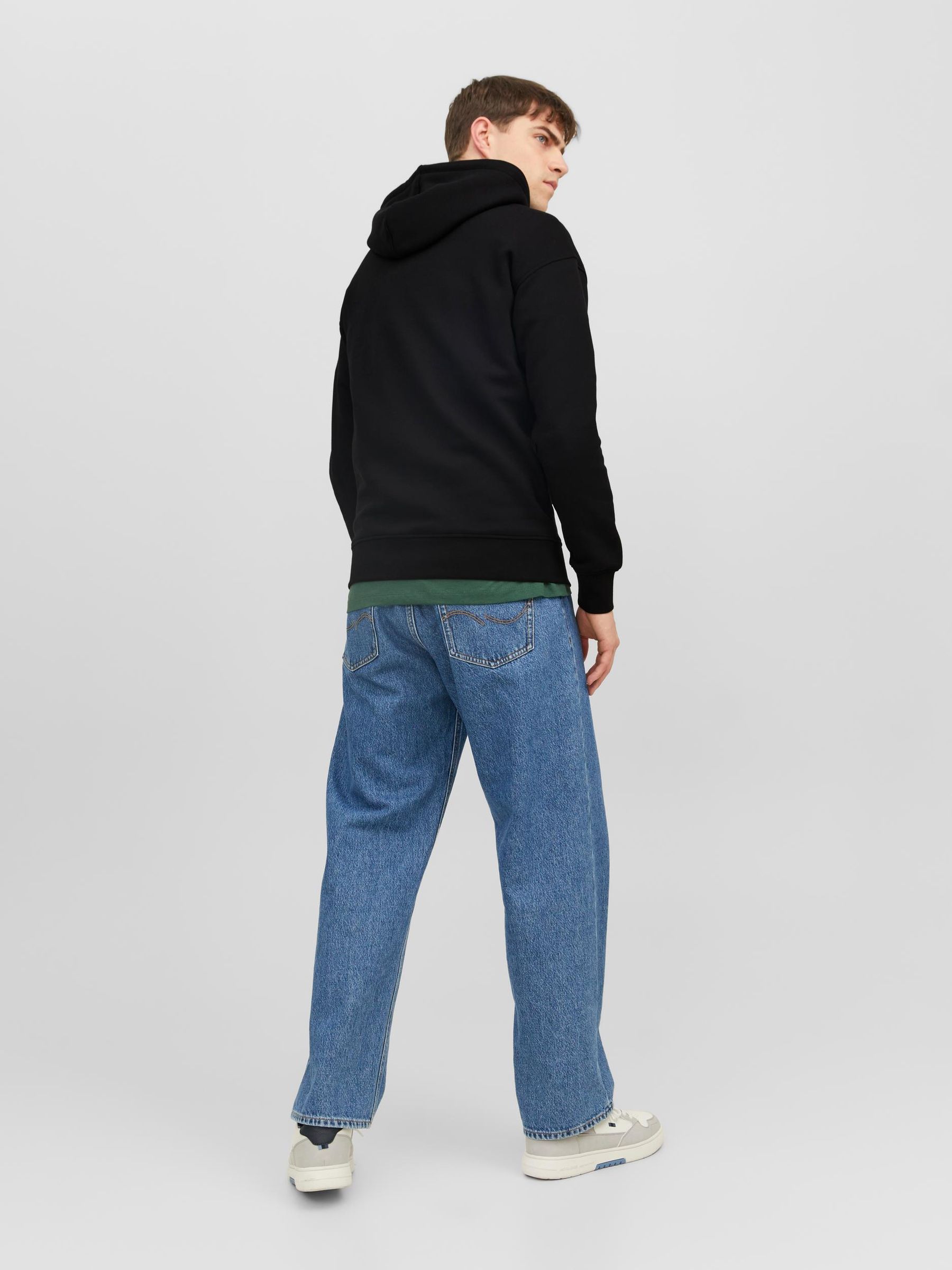 JACK&JONES_Noos2023_4292306_12241687_4.jpg Kapuzenpullover JORVESTERBRO