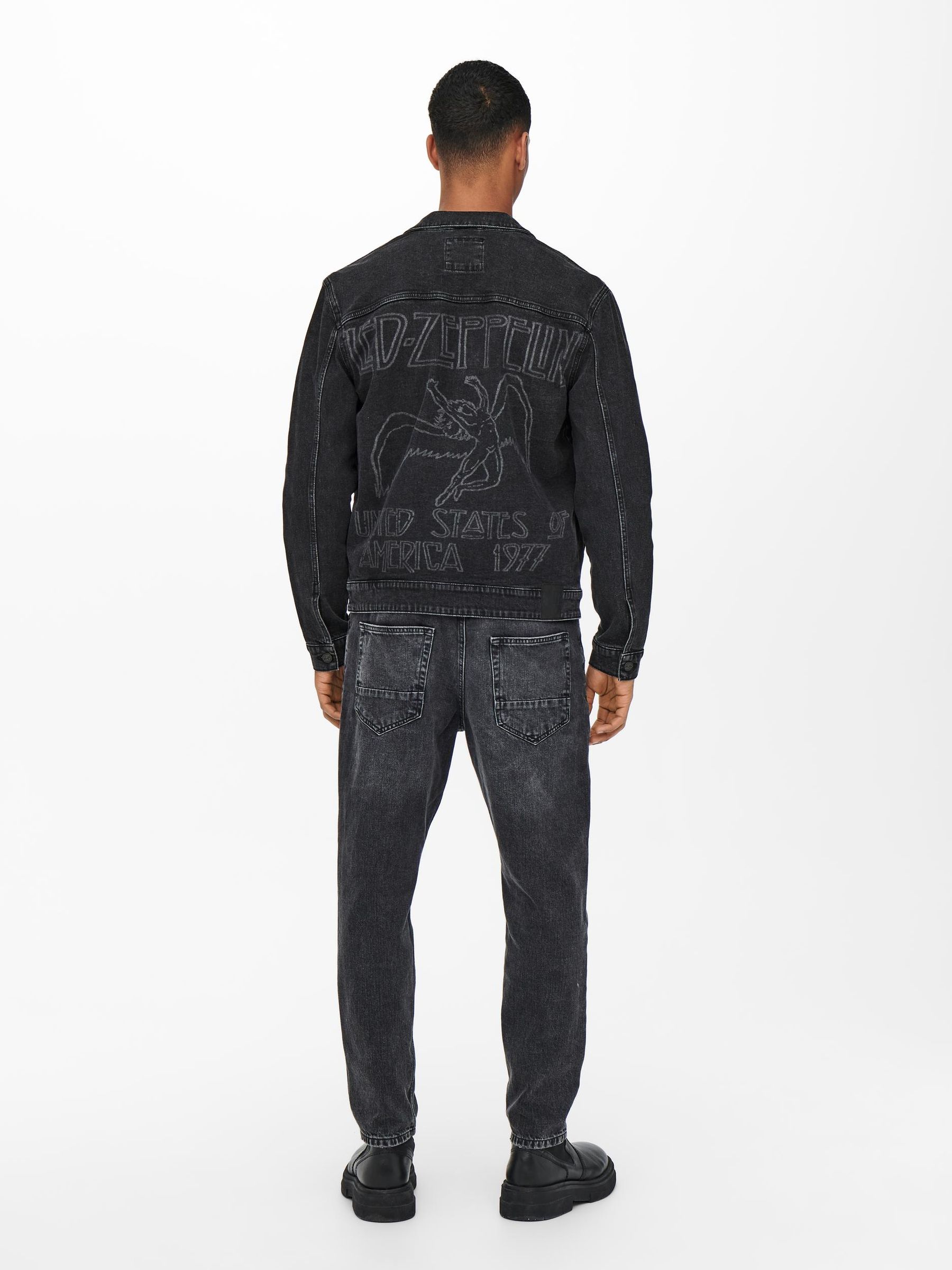 ONLY&SONS_Springsummer_3842639_22022390_4.jpg Jeansjacke LED ZEPPELIN Denim Shacket ONSBART