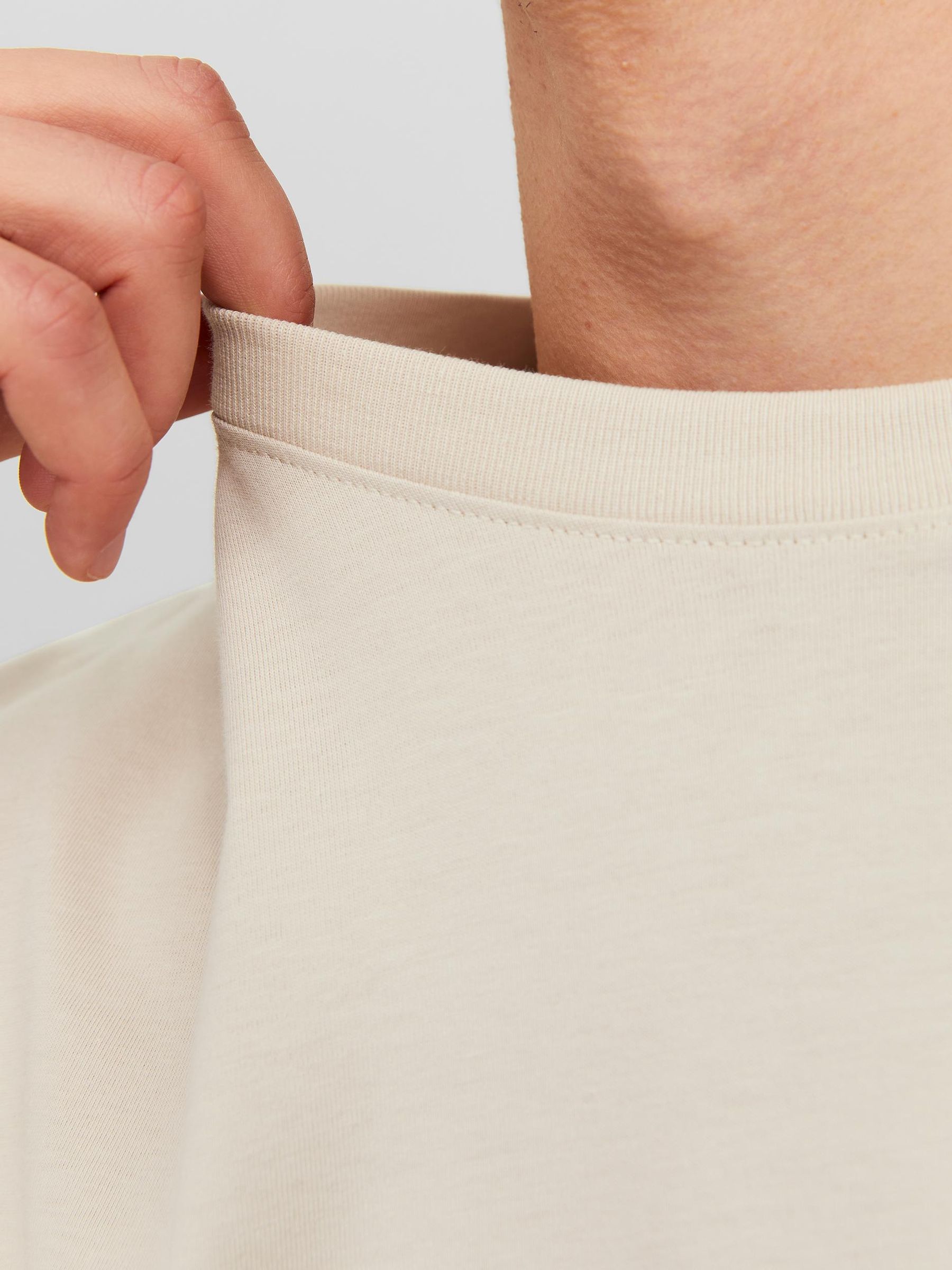 JACK&JONES_Noos2023_4292068_12240121_3.jpg 2-er Set T-Shirt Logo Print JORVESTERBRO