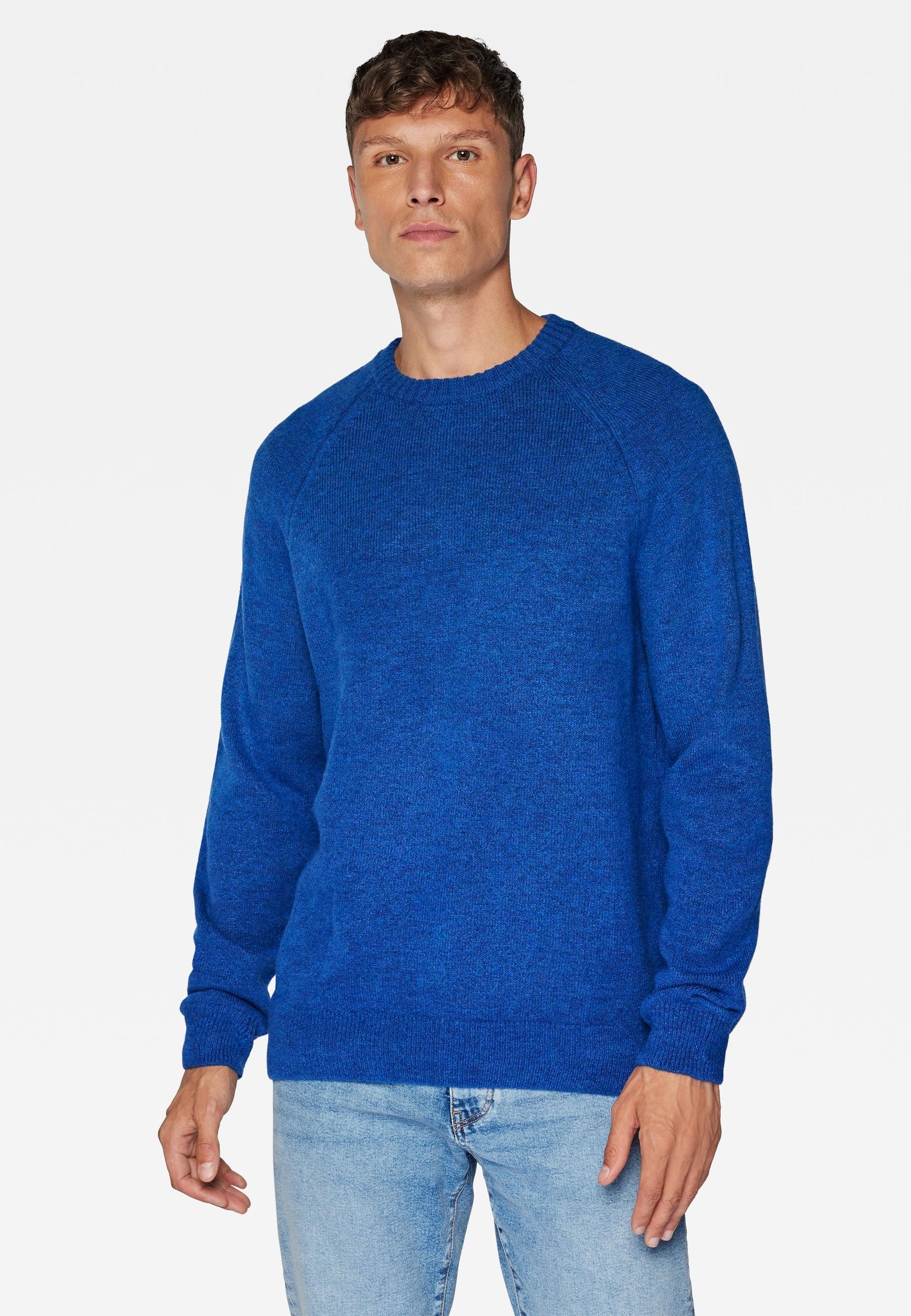 Weicher Strickpullover mit Rundhalsausschnitt Weicher Strickpullover mit Rundhalsausschnitt