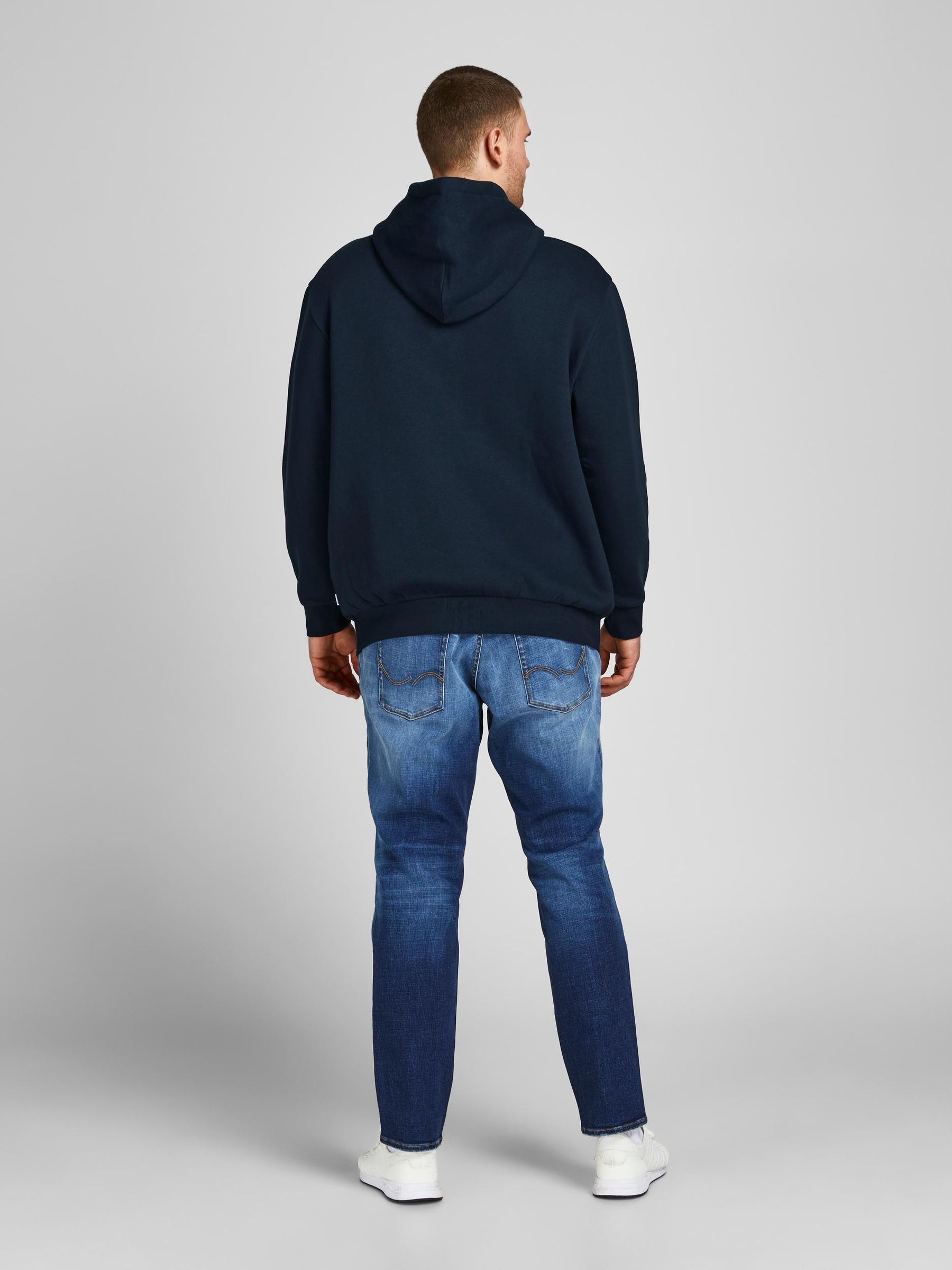 JACK&JONES_Noos2023_3663034_12163777_3.jpg Plus Size Hoodie Kapuzen Pullover JJECORP
