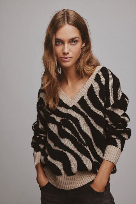 Vila Kuscheliger Strickpullover Zebra Animal Muster V-Neck Sweater VIRIL – Beige, Bild 6