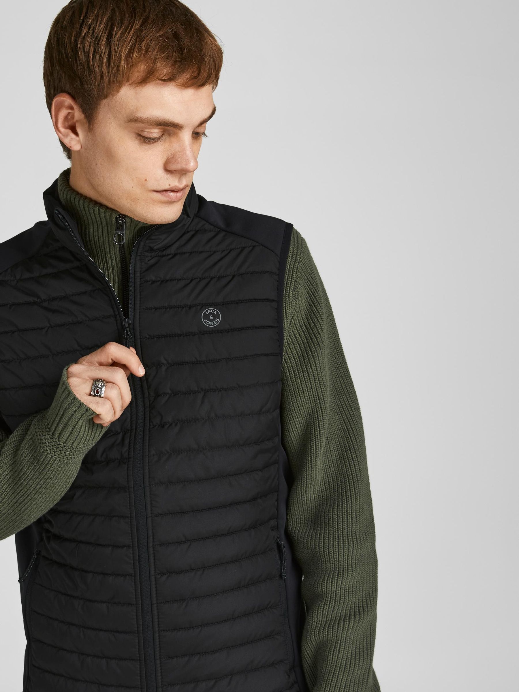 JACK&JONES_Noos2023_3774145_12200684_5.jpg Stepp Weste JJEMULTI