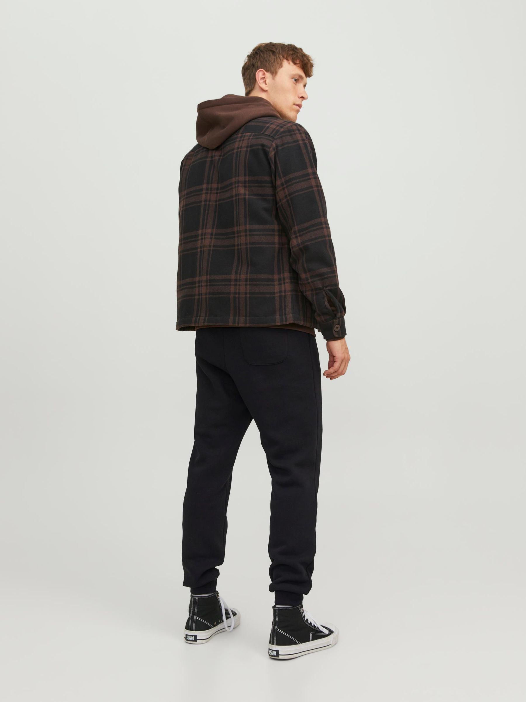 JACK&JONES_Noos2023_4384511_12249274_3.jpg Jogginghose Basic Relaxed Fit JPSTGORDON