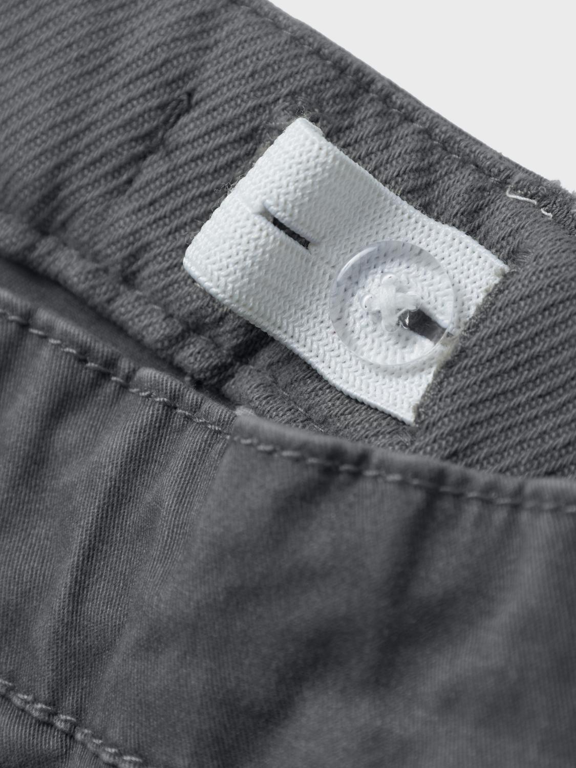 NAME-IT_NOOS2024_4592871_13212620_4.jpg Jungen Cargo Jeans Hose Twill Jogger Pants mit Gummizug NMMBEN