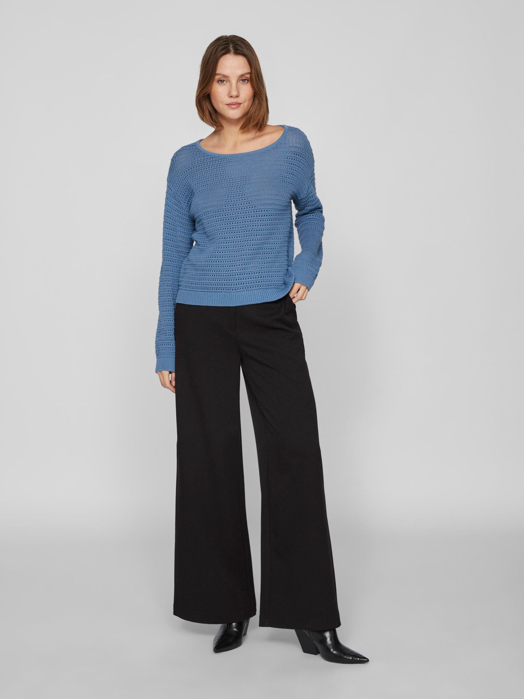 VILA_NOOS2024_4373795_14089578_5.jpg Legerer Strickpullover Langarm Sweater Shirt VIBELLISINA