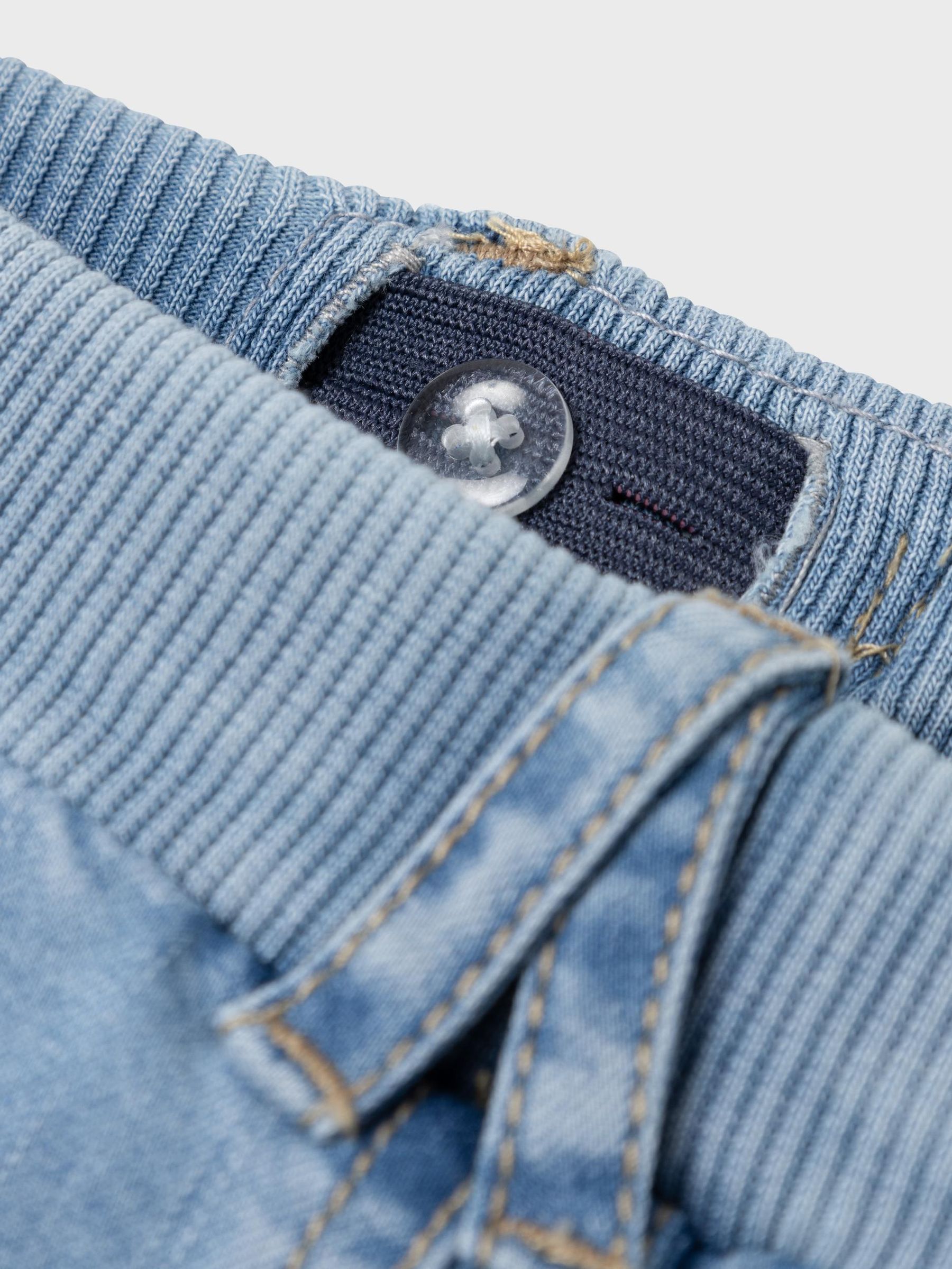 NAME-IT_SpringSummer2024_4377286_13224943_2.jpg Bequeme Baggy Jeans Cargo Hose Stretch Denim Jogger Pants NMMBEN
