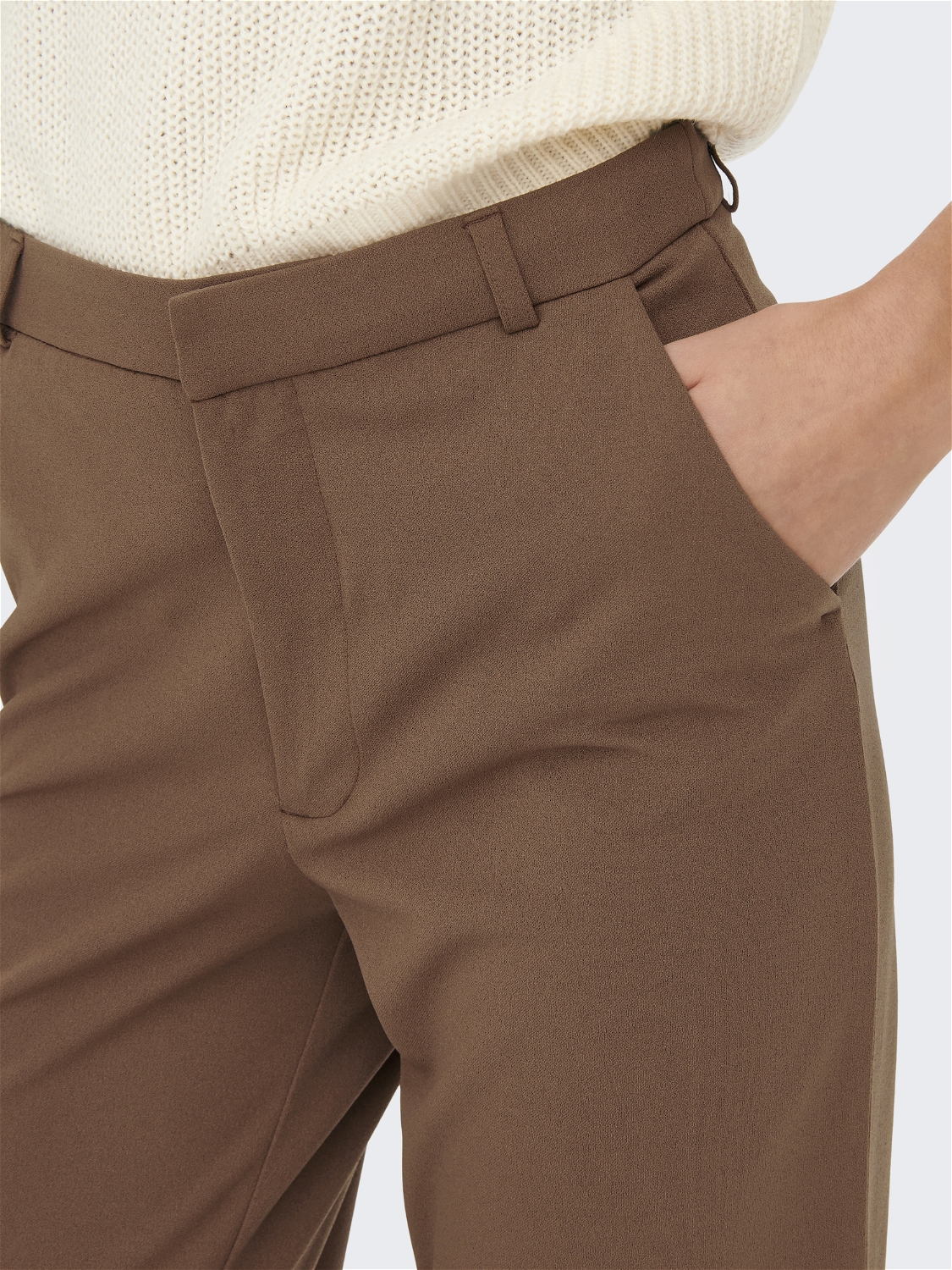 JDY_Noos2022_4048309_15266403_6.jpg Komfortable Stoffhose Mid Waist Elegante Chino Business Pants
