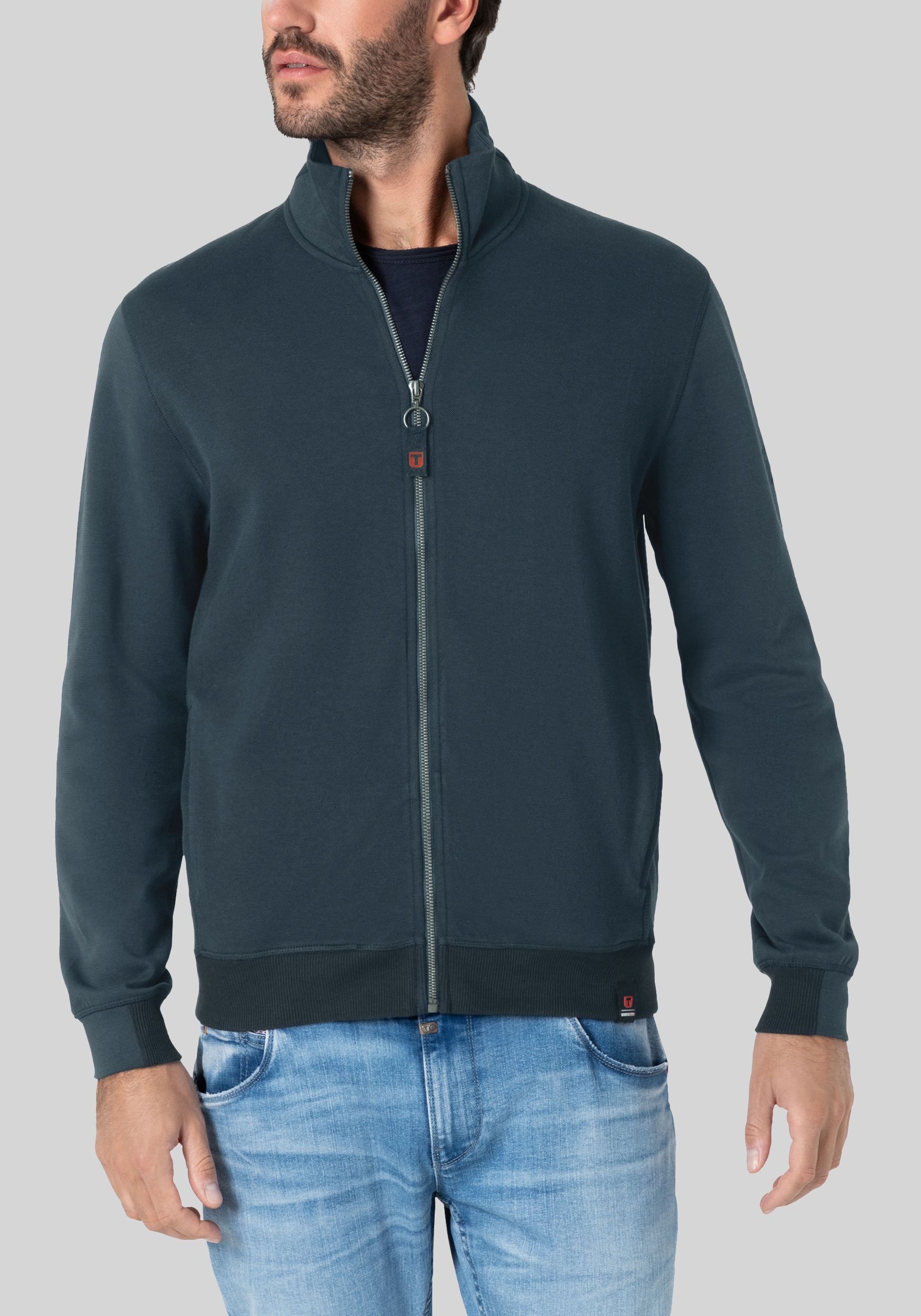 Leichte Sweatjacke Indoor Tech Jacket Regular Fit Übergangsjacke Leichte Sweatjacke Indoor Tech Jacket Regular Fit Übergangsjacke