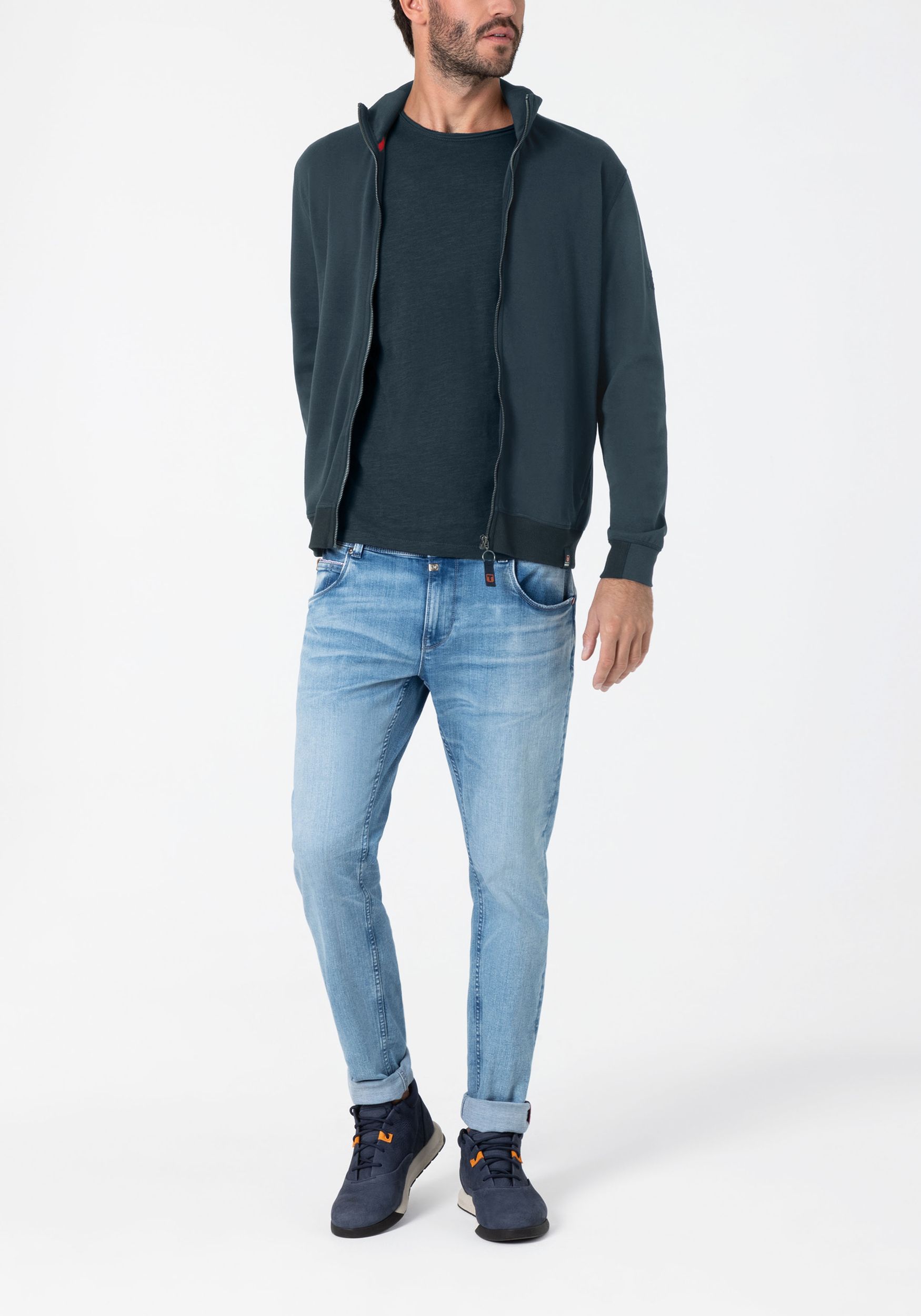 TIMEZONE-Gmb_241_3393_28-10208-01-6576_6.jpg Leichte Sweatjacke Indoor Tech Jacket Regular Fit Übergangsjacke