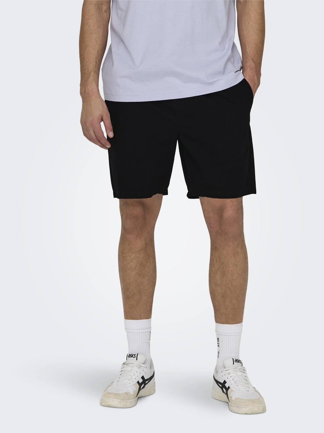 ONLY&SONS_SpringSummer2024_4375300_22027949_3.jpg Shorts Bermuda Pants Sommer Hose