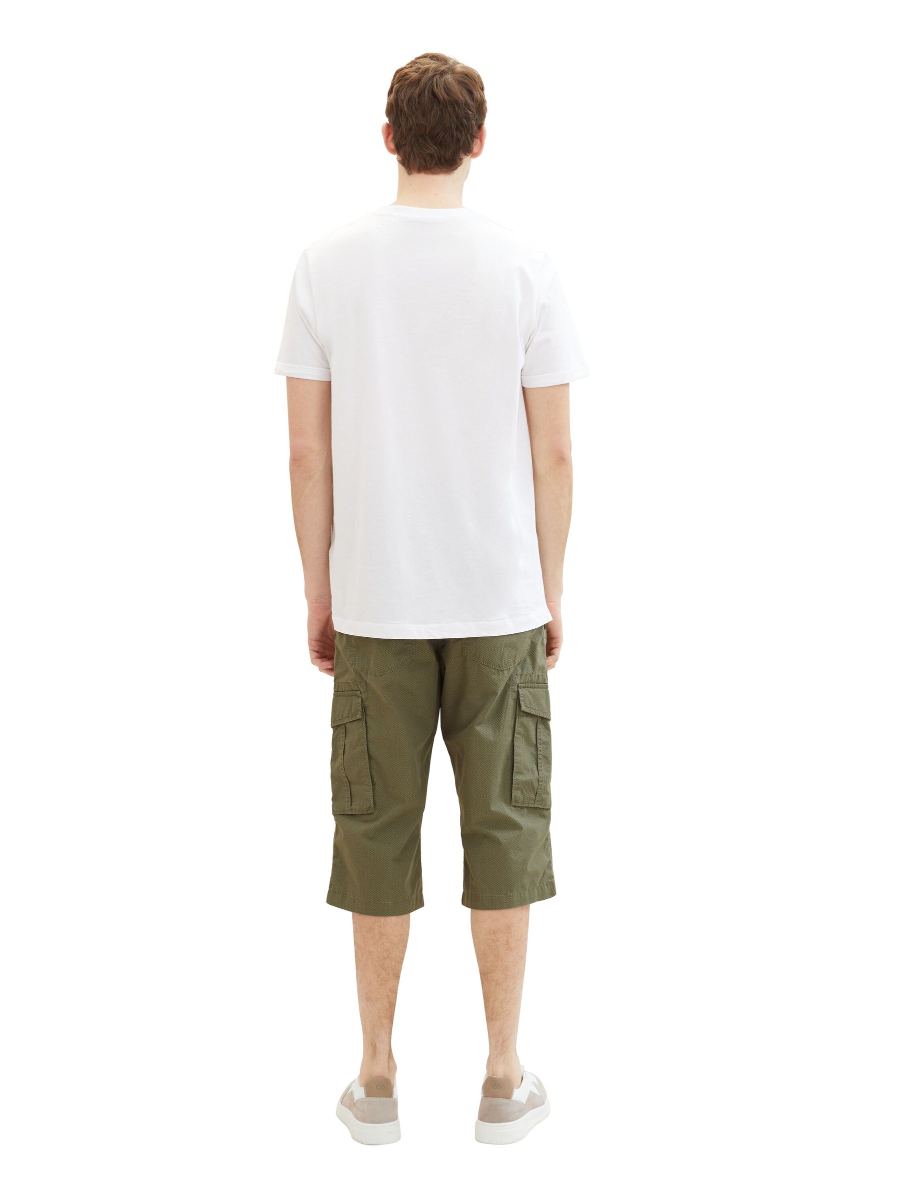 Tom-Tailor_202406_34696_1040225_5.jpg Shorts Max Fit Hose Seitliche Taschen