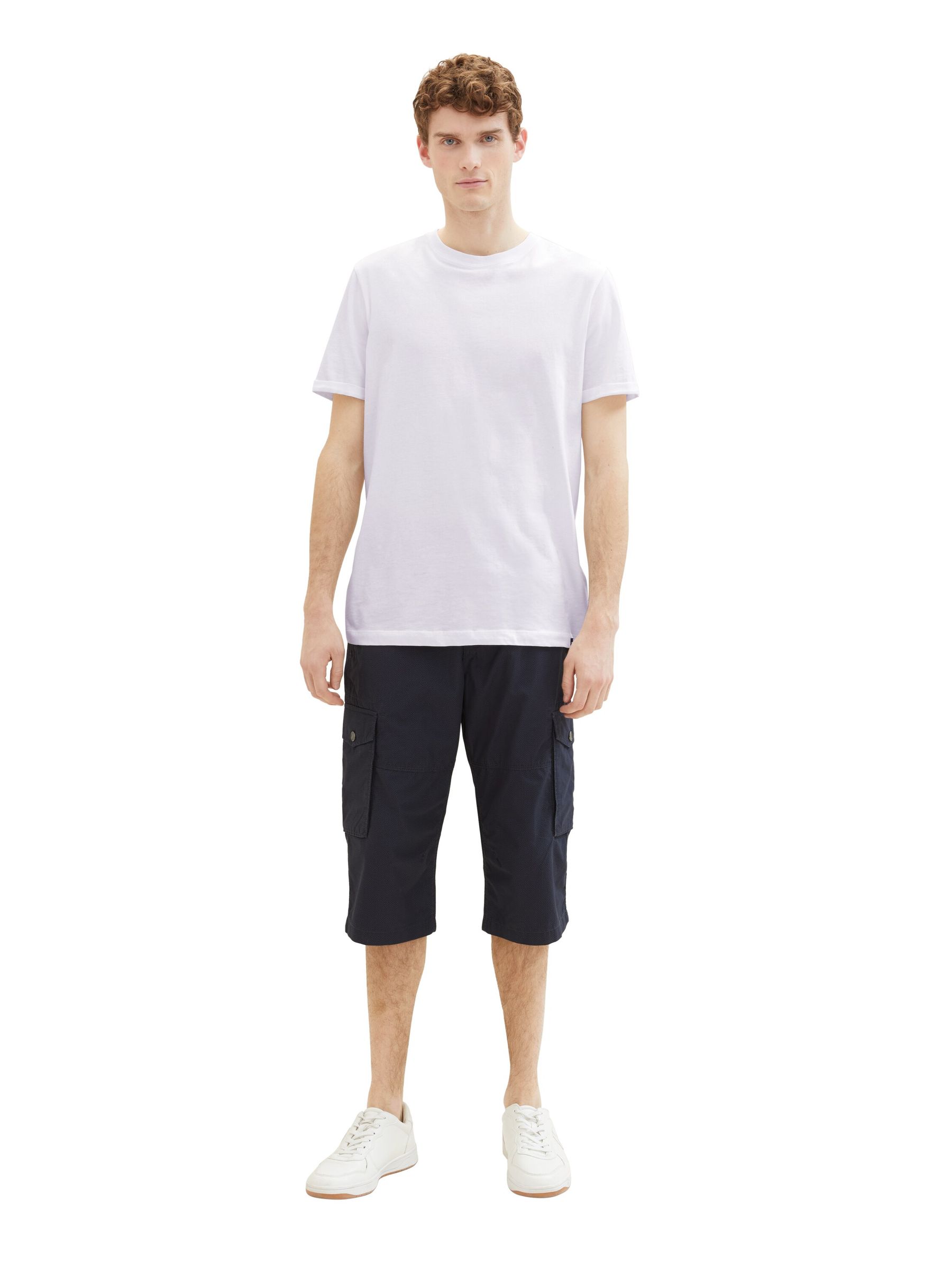 Tom-Tailor_202406_34697_1040225_7.jpg Shorts Max Fit Hose Seitliche Taschen