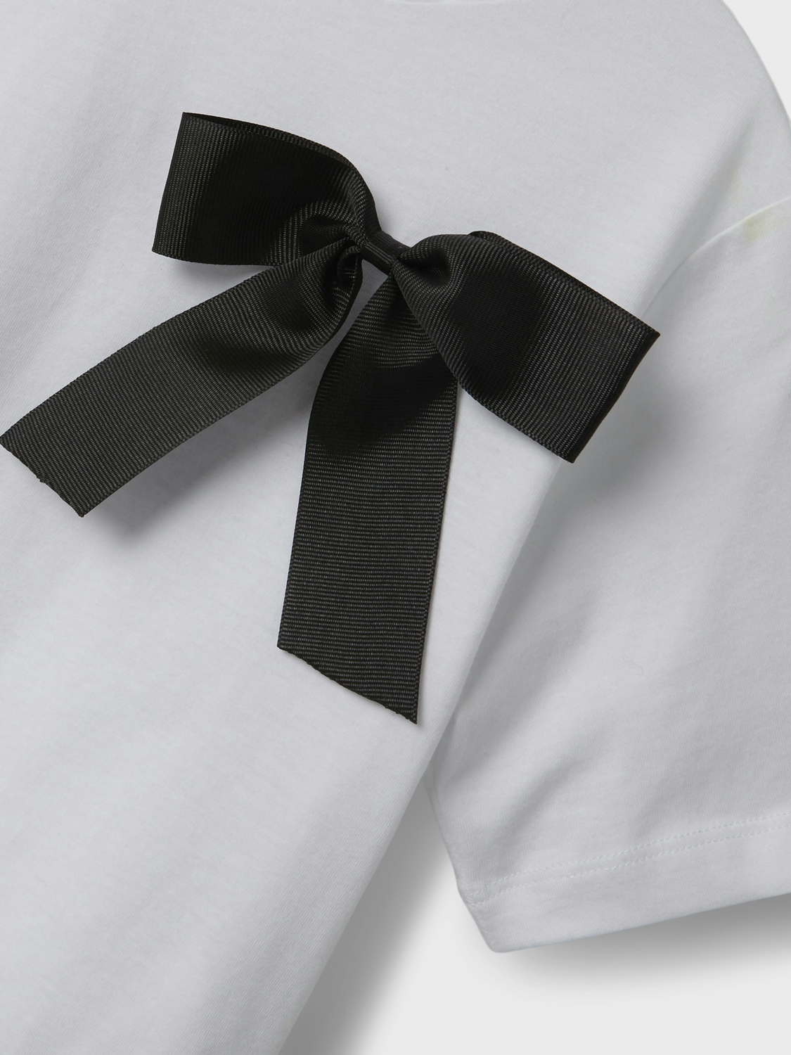 NAME-IT_SpringSummer2024_4692412_13239908_2.jpg T-Shirt Schleifendetails Rundhals Kurzarm