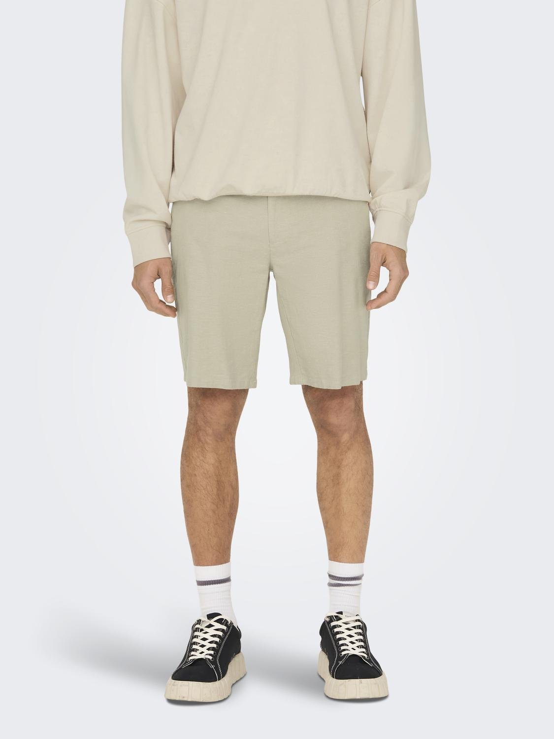 ONLY&SONS_SpringSummer2023_4113379_22024940_3.jpg Shorts Chino Summer Bermuda Pants