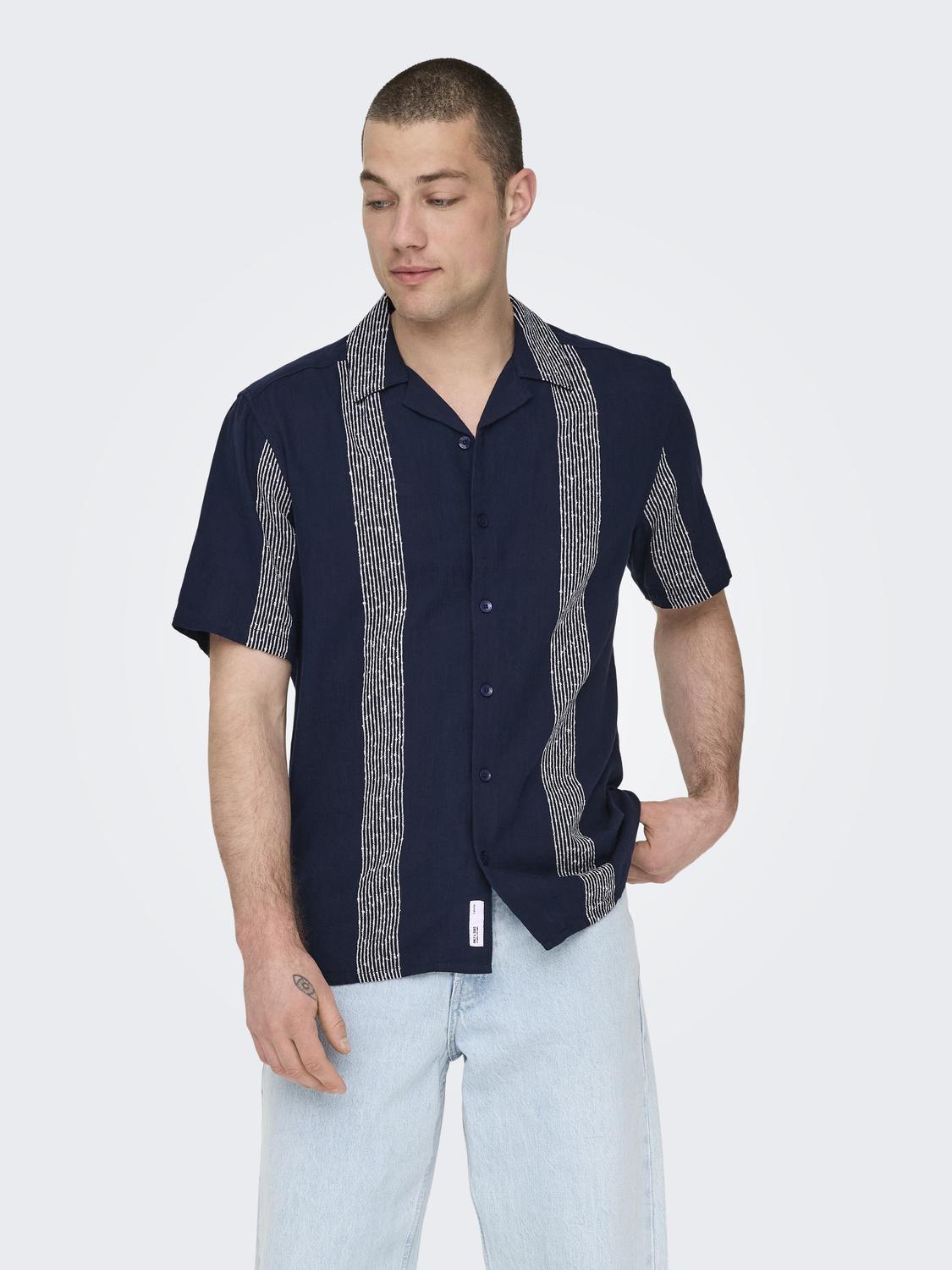 ONLY&SONS_Springsummer_4472774_22029108_4.jpg Hemd Kurzarm Resort-Kragen Knopfleiste lockeres Oberteil