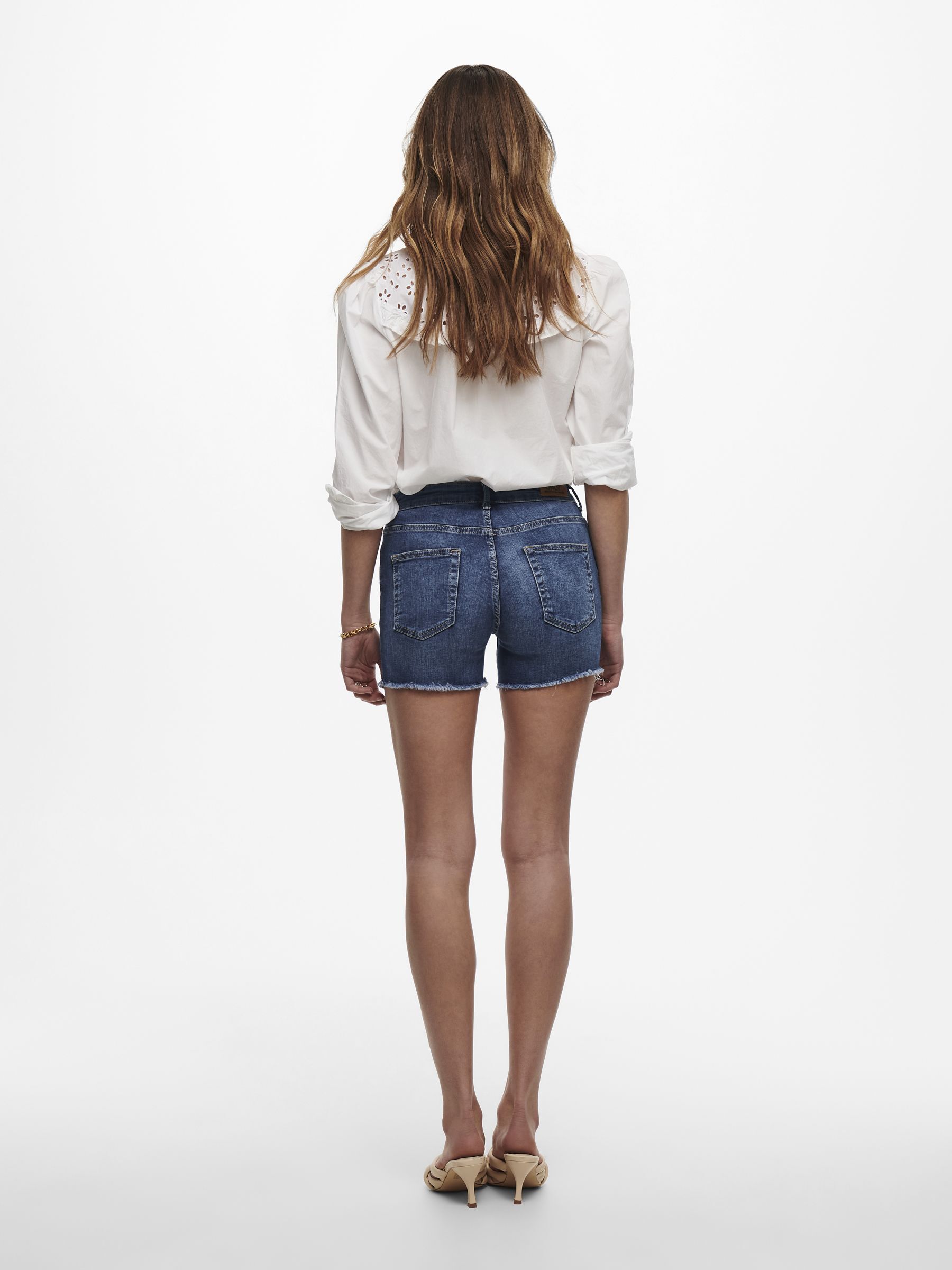 ONLY_NOOS2020_dark-blue-denim_15196303_4.jpg Shorts kurze Denim Jeans Shorts Knopf und Reißverschluss
