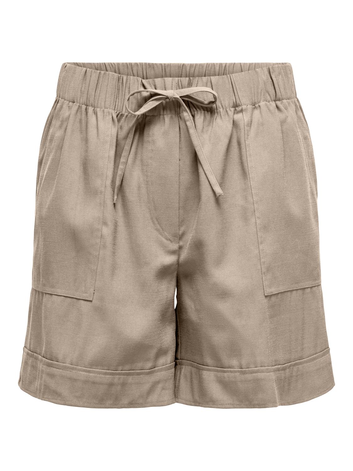 JDY_Springsummer_4531600_15320688.jpg Shorts elastische Taille Kordelzug Seitentaschen bequem