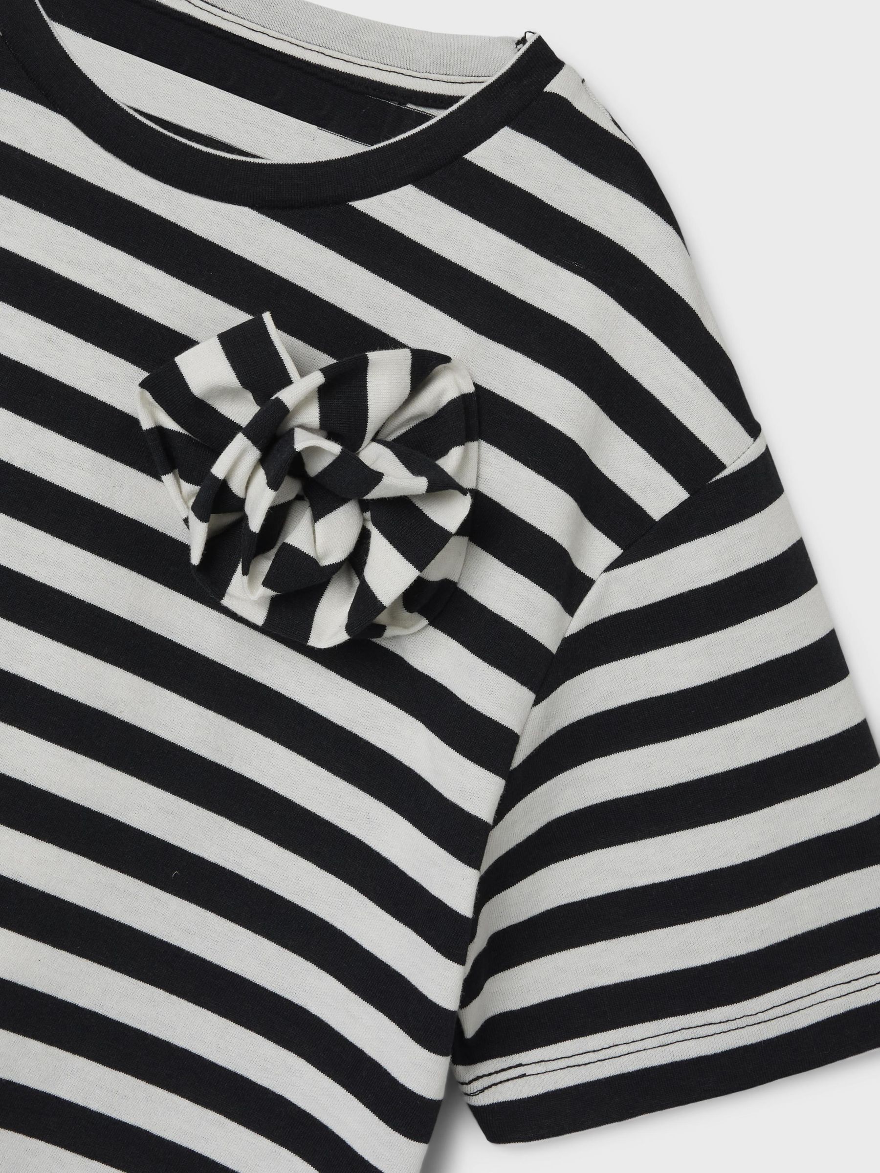NAME-IT_SpringSummer2024_black-oyster_13239915_4.jpg T-Shirt Kurzarm gestreift mit Schleife Rundhals
