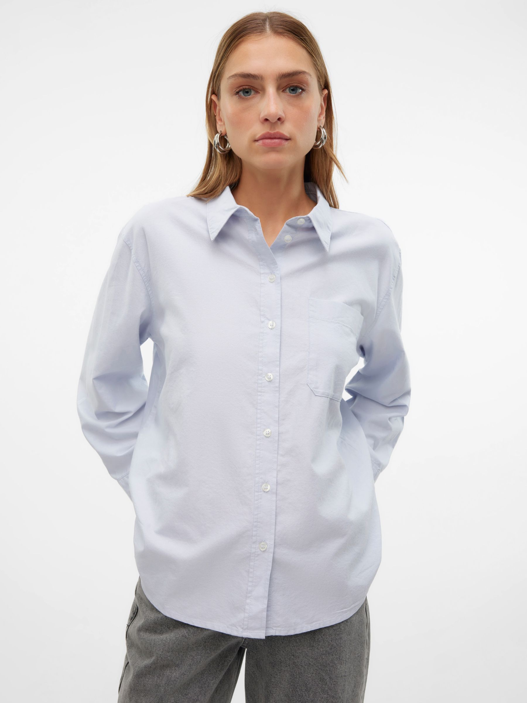 VERO-MODA_Autumnwinter_4608305_10317192_5.jpg Bluse locker geschnitten Hemdkragen Streifenmuster