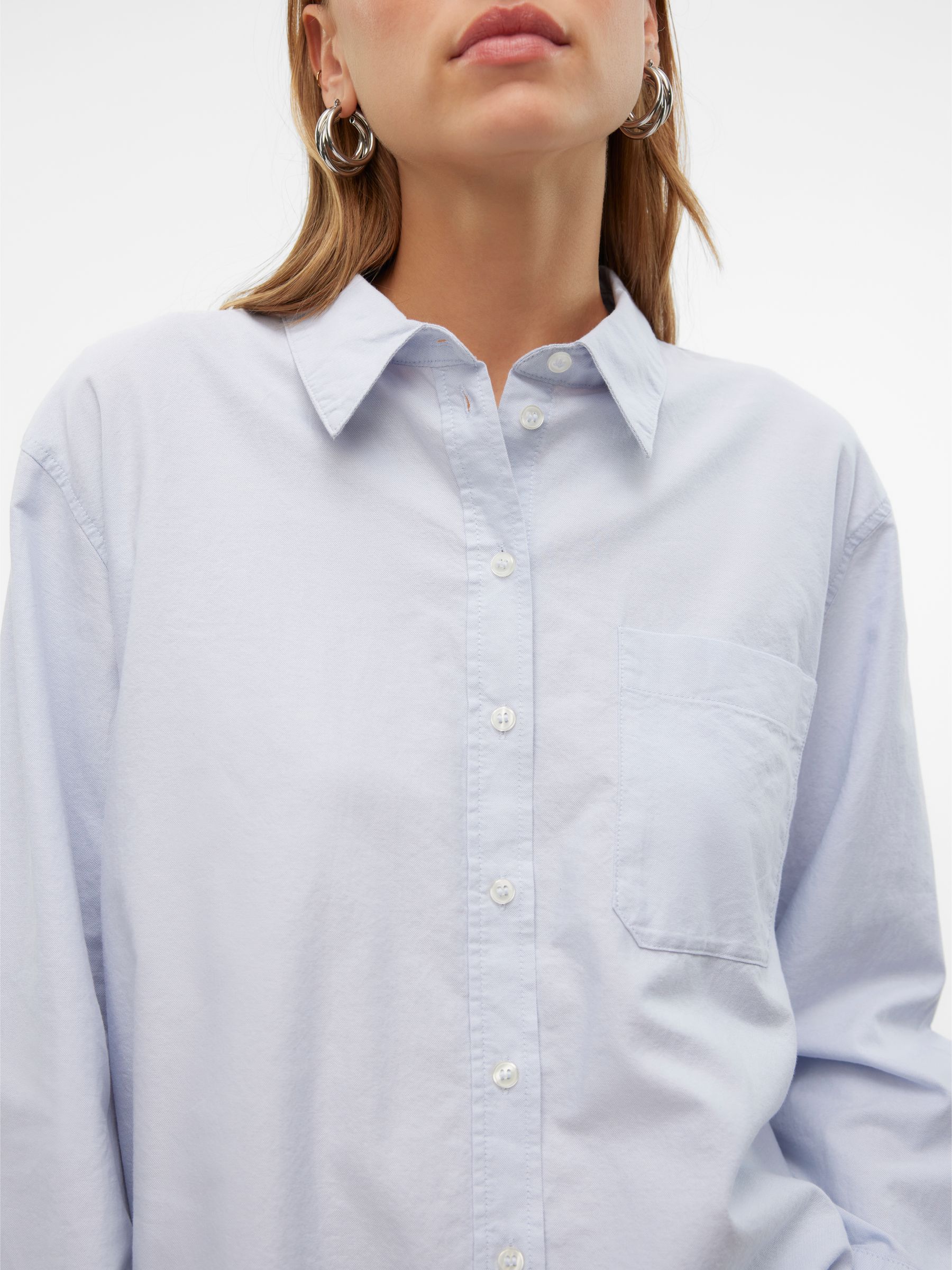 VERO-MODA_Autumnwinter_4608305_10317192_6.jpg Bluse locker geschnitten Hemdkragen Streifenmuster