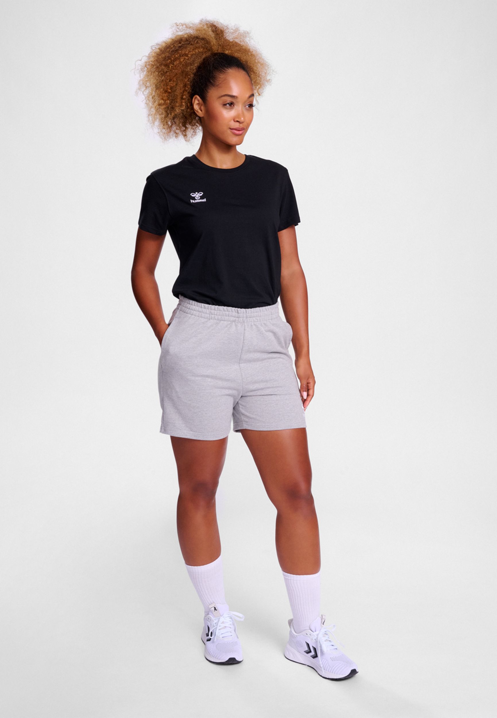 T-Shirt Rundhalsausschnitt gesticktes Logo Regular fit T-Shirt Rundhalsausschnitt gesticktes Logo Regular fit