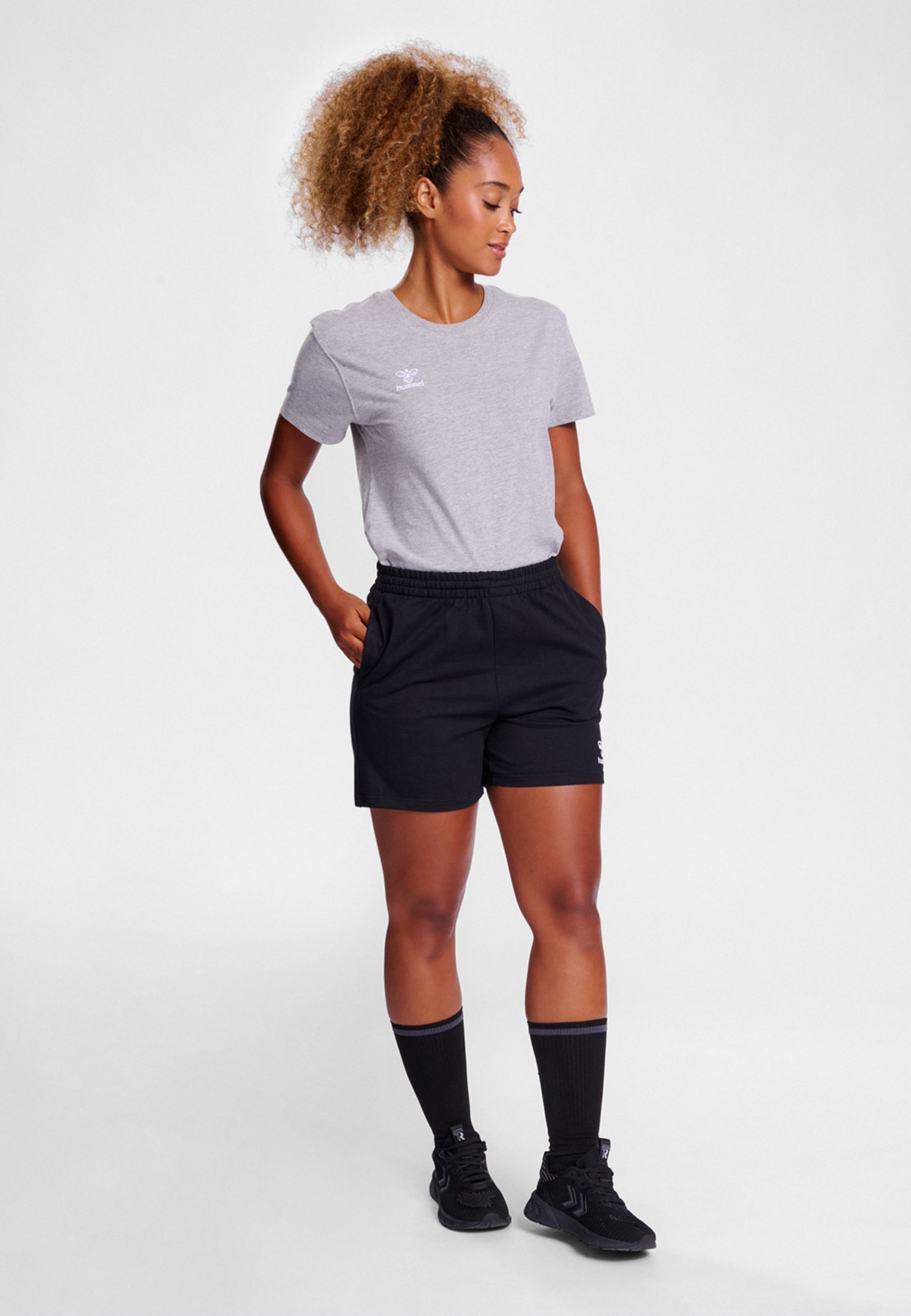 T-Shirt Rundhalsausschnitt gesticktes Logo Regular fit T-Shirt Rundhalsausschnitt gesticktes Logo Regular fit
