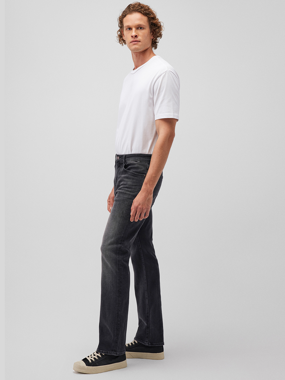 Jeans Straight Leg Dunkle Waschung 5-Pocket Jeans Straight Leg Dunkle Waschung 5-Pocket