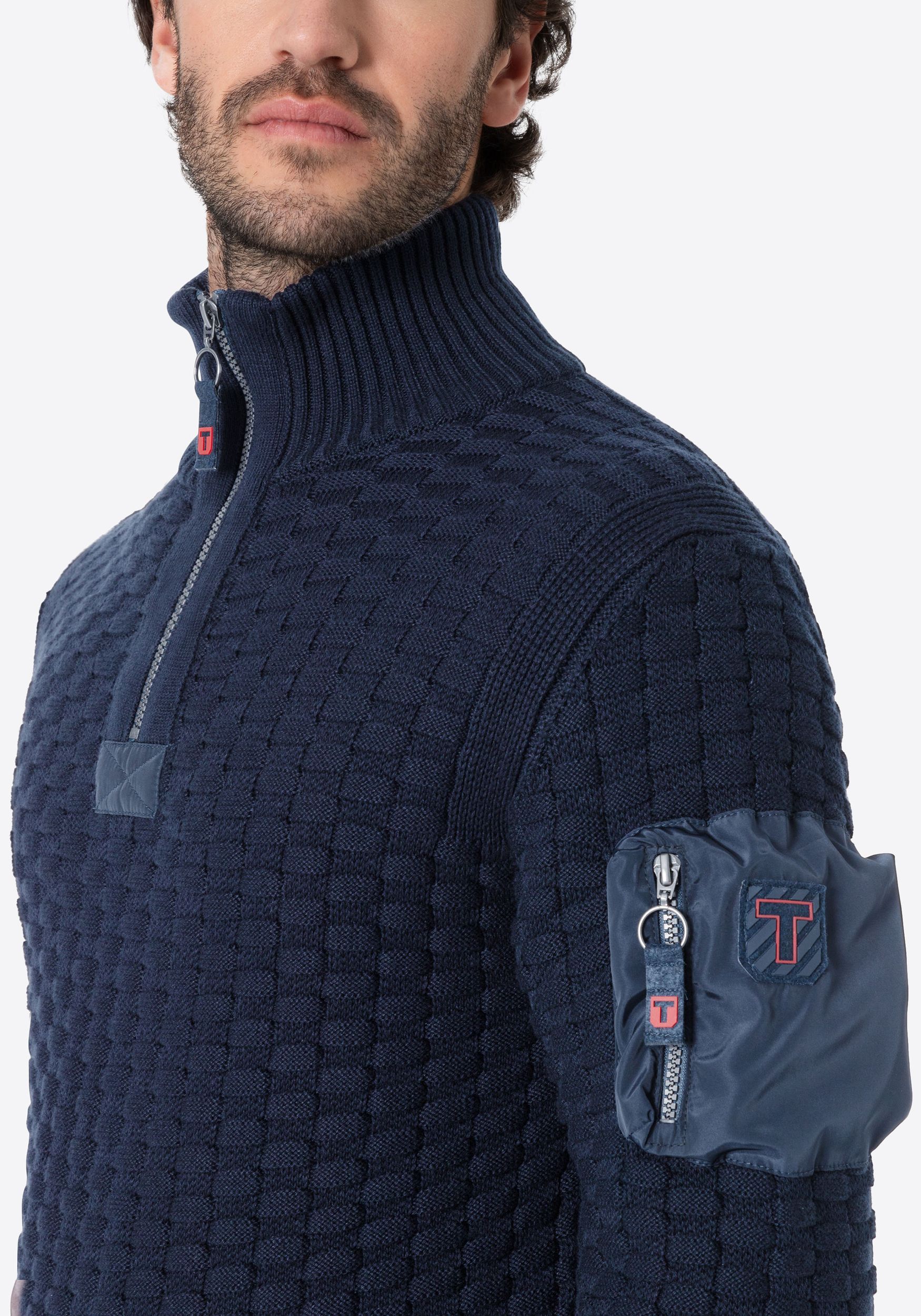 TIMEZONE-Gmb_FW24_3917_28-10217-01-9334_5.jpg Strickpullover 3D-Schachbrettmuster Ärmeltasche
