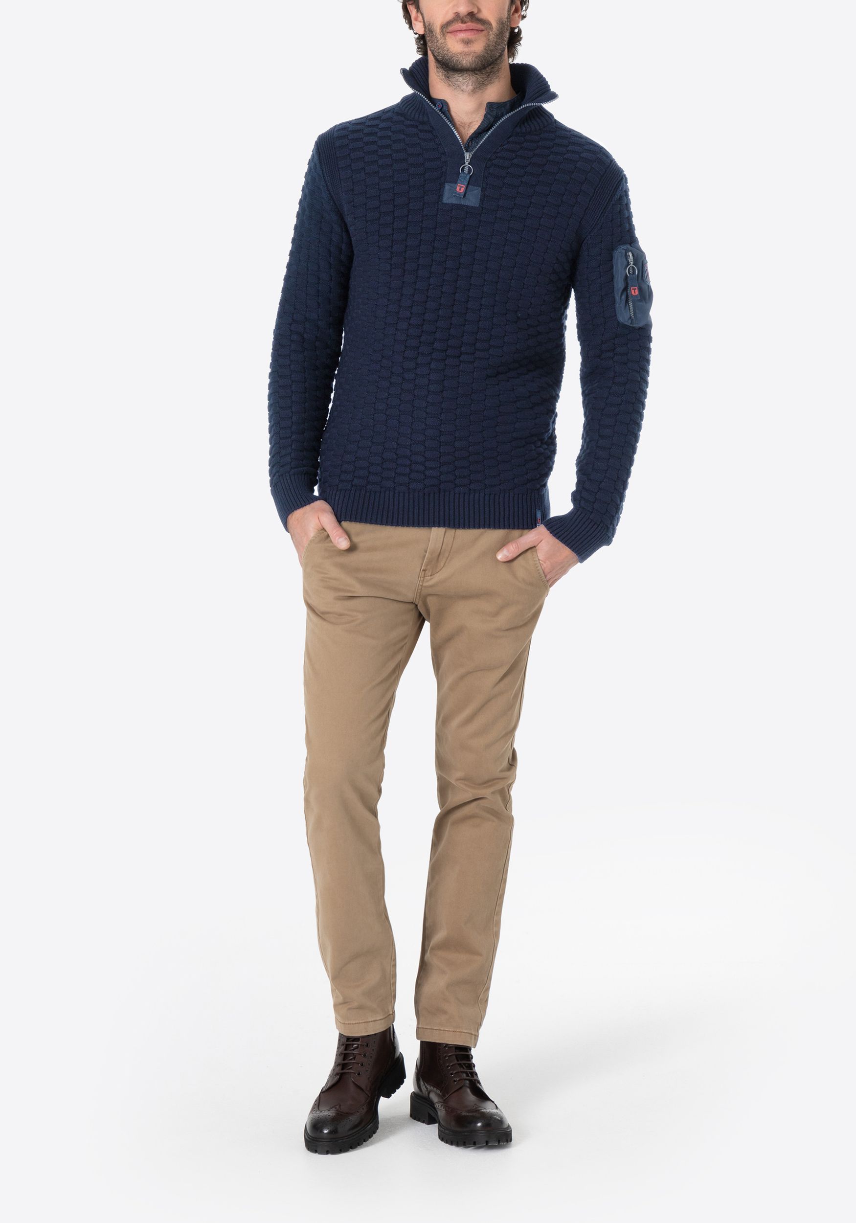 TIMEZONE-Gmb_FW24_3917_28-10217-01-9334_6.jpg Strickpullover 3D-Schachbrettmuster Ärmeltasche