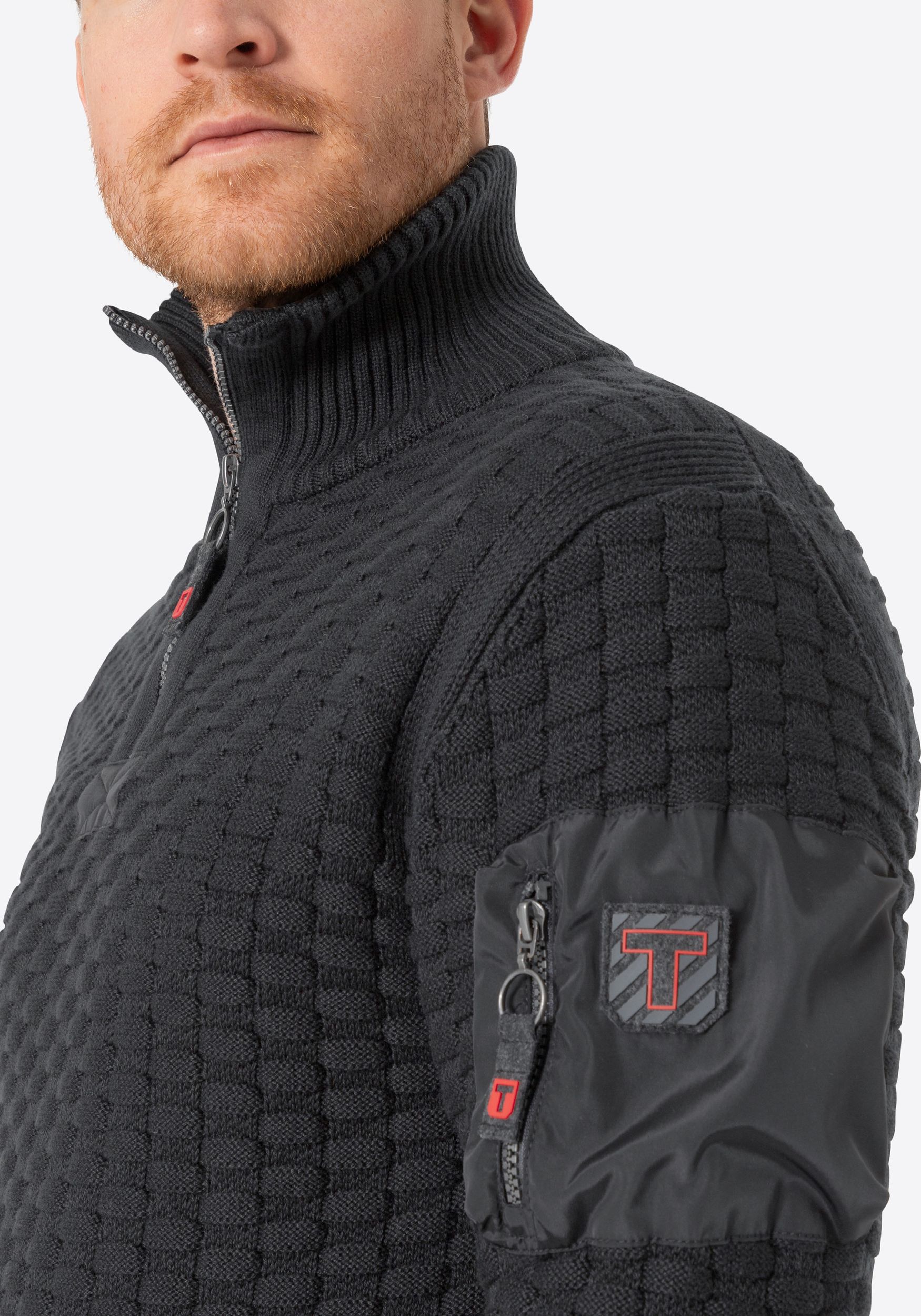 TIMEZONE-Gmb_FW24_9030_28-10217-01-9334_5.jpg Strickpullover 3D-Schachbrettmuster Ärmeltasche