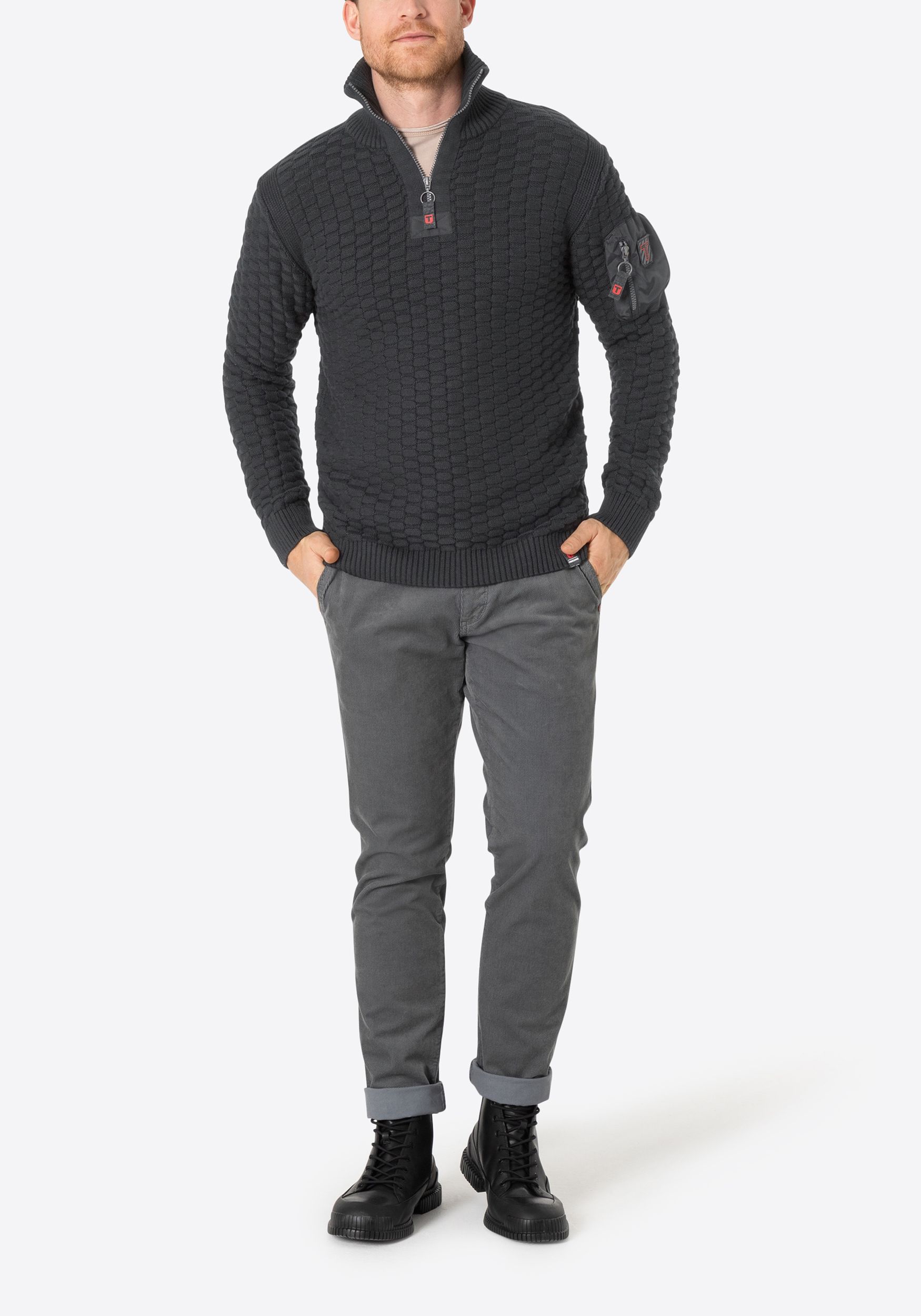 TIMEZONE-Gmb_FW24_9030_28-10217-01-9334_6.jpg Strickpullover 3D-Schachbrettmuster Ärmeltasche