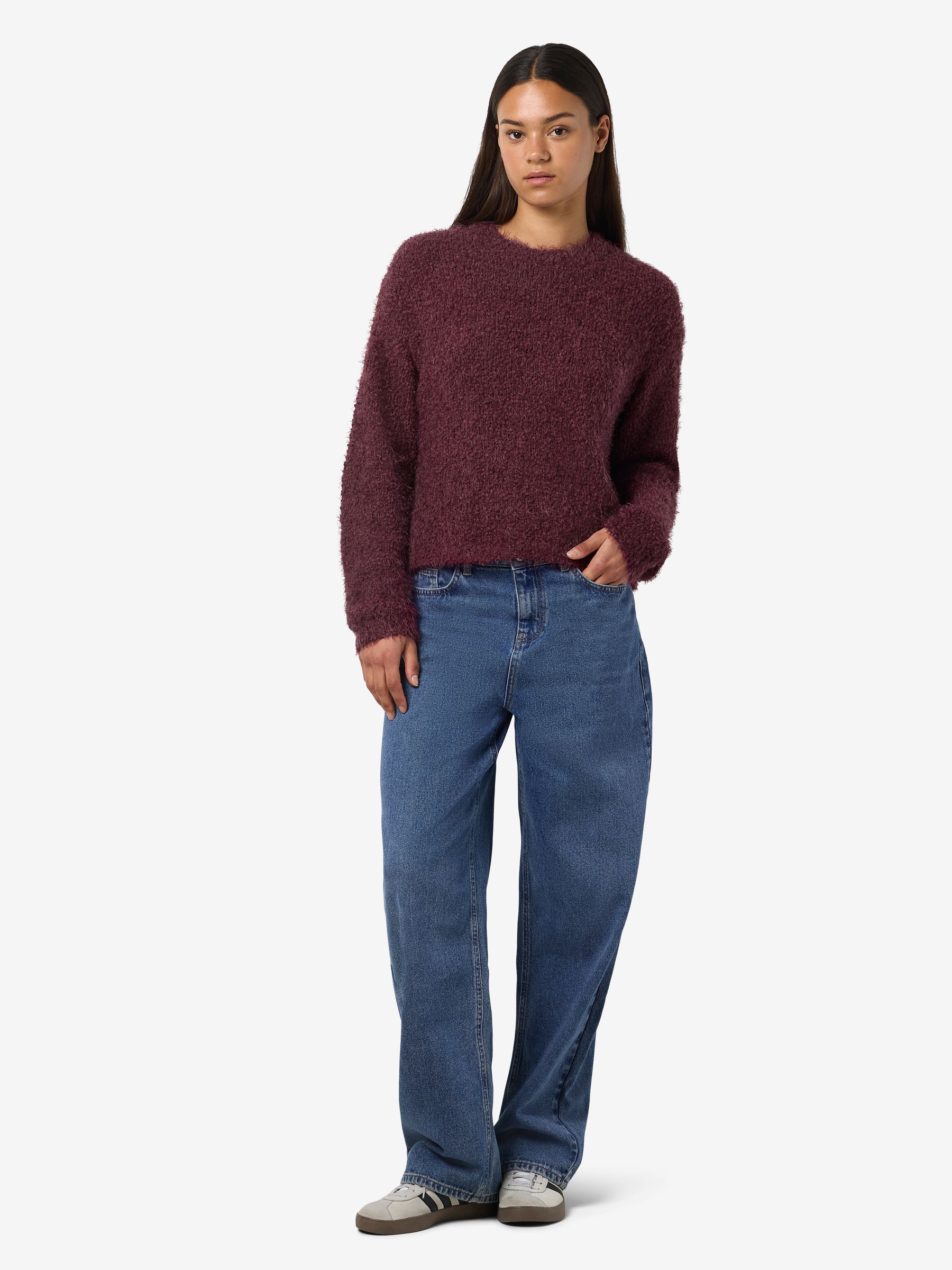 NOISY-MAY_NOOS2025_4866505_27029424_3.jpg Strickpullover Relaxed Fit flauschiger Stoff